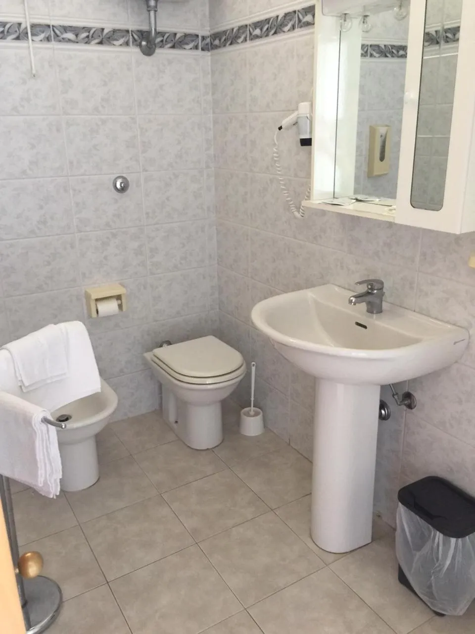 Bathroom in Hotel Lido