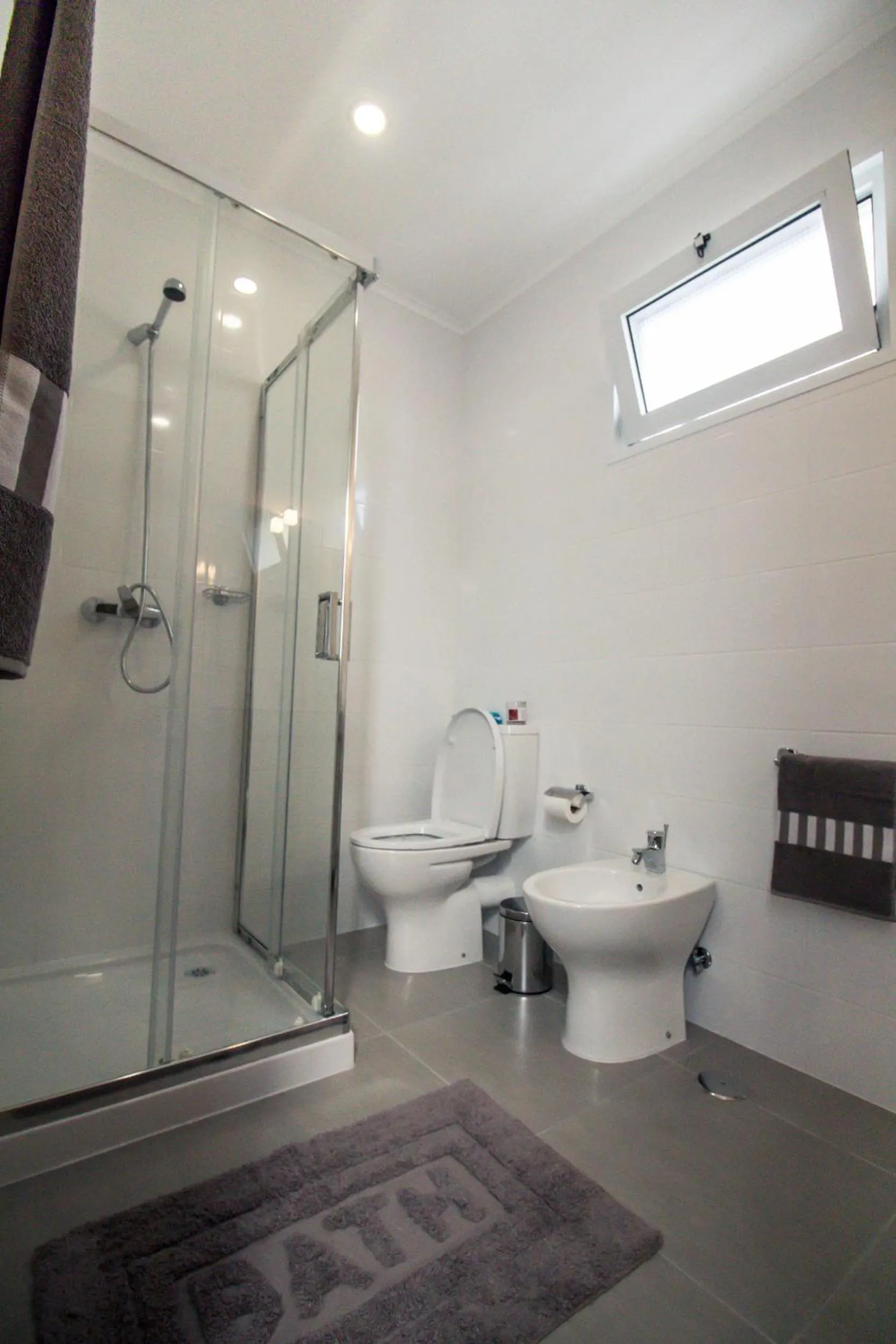 Shower in Casa Mãe Deus - House Azores