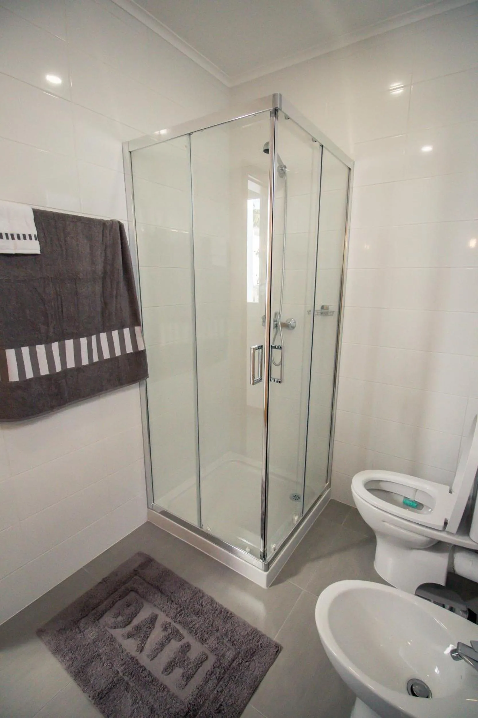 Shower in Casa Mãe Deus - House Azores