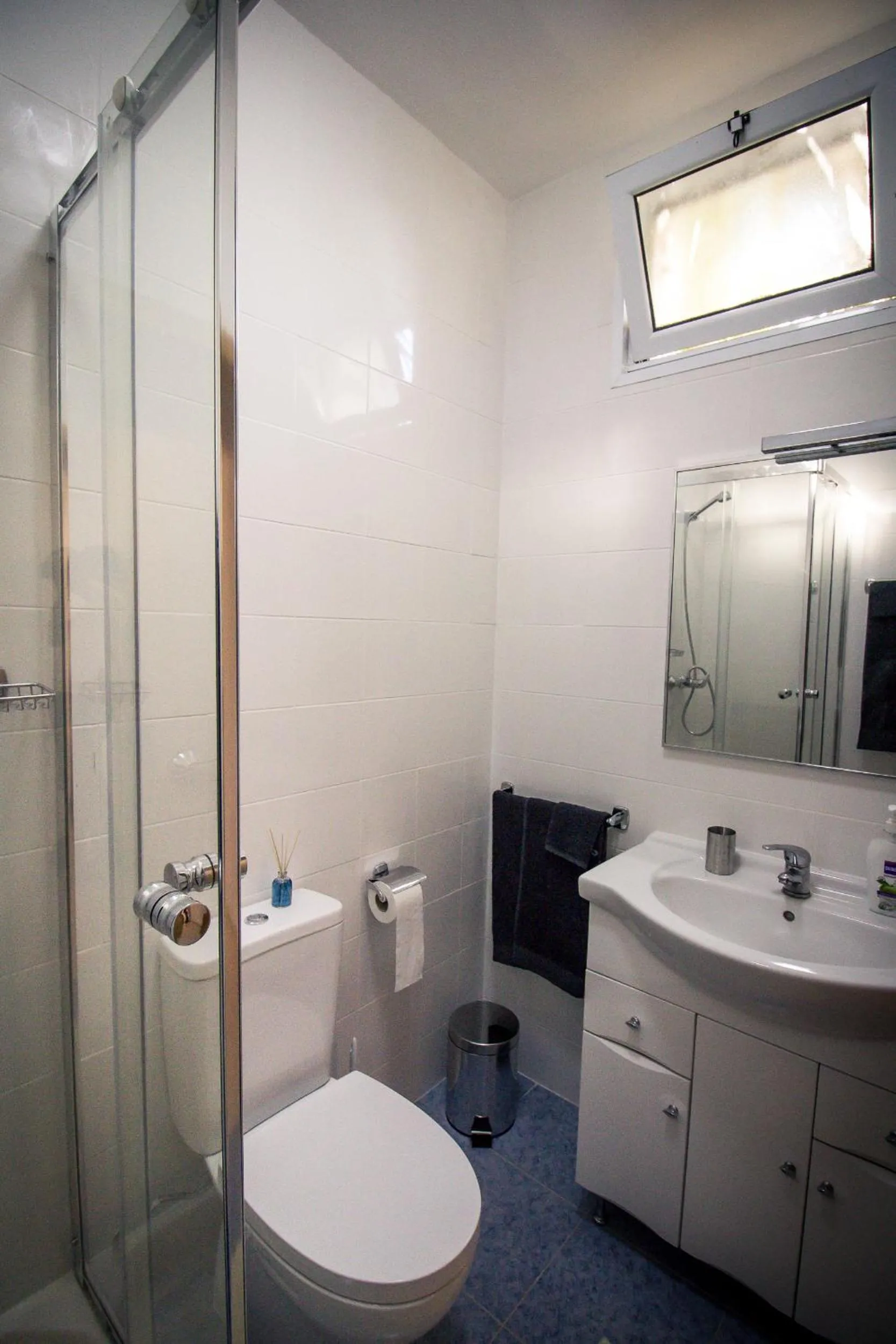 Shower in Casa Mãe Deus - House Azores