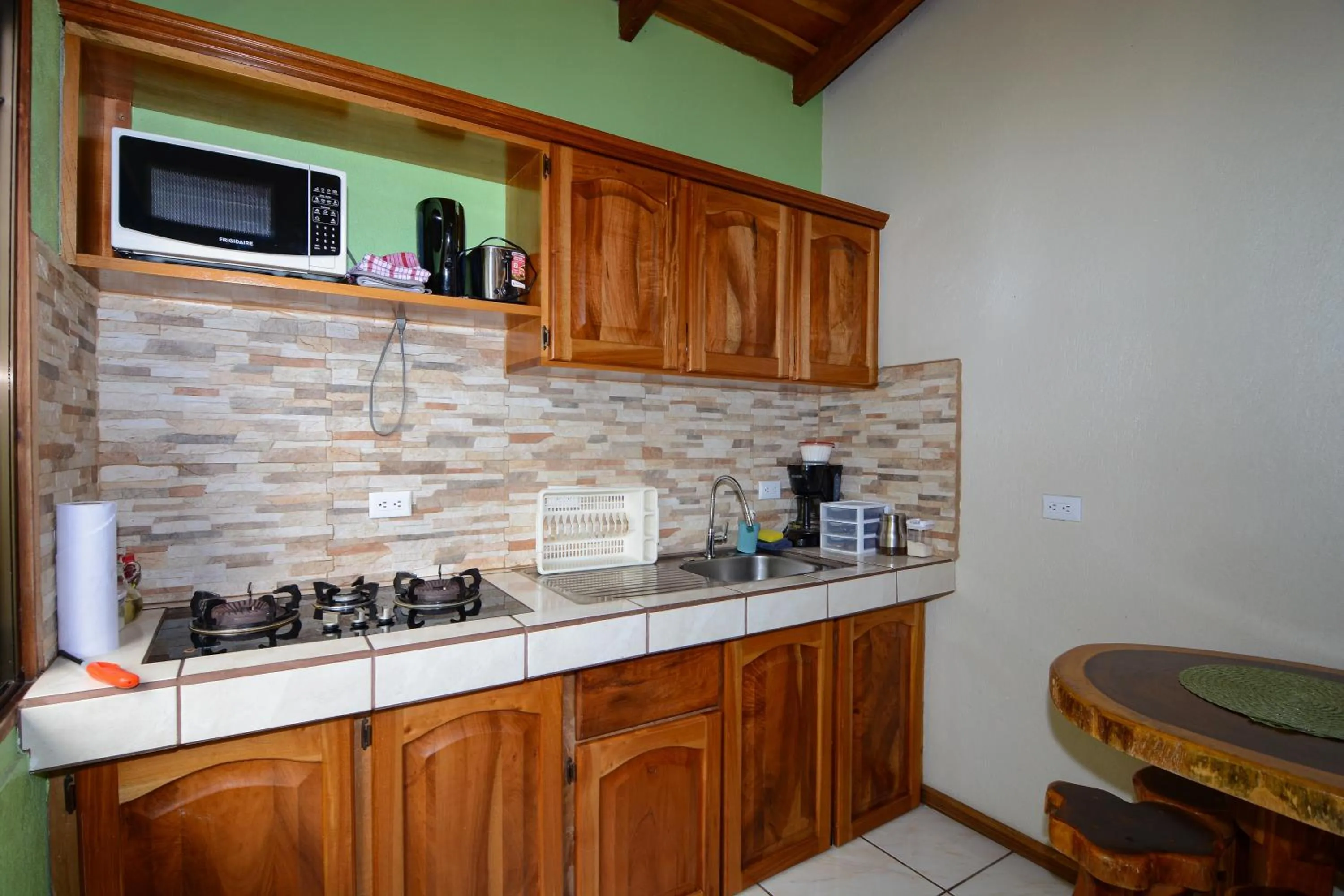 kitchen in Las Marias Monteverde - Mountain View Cottages & Gardens