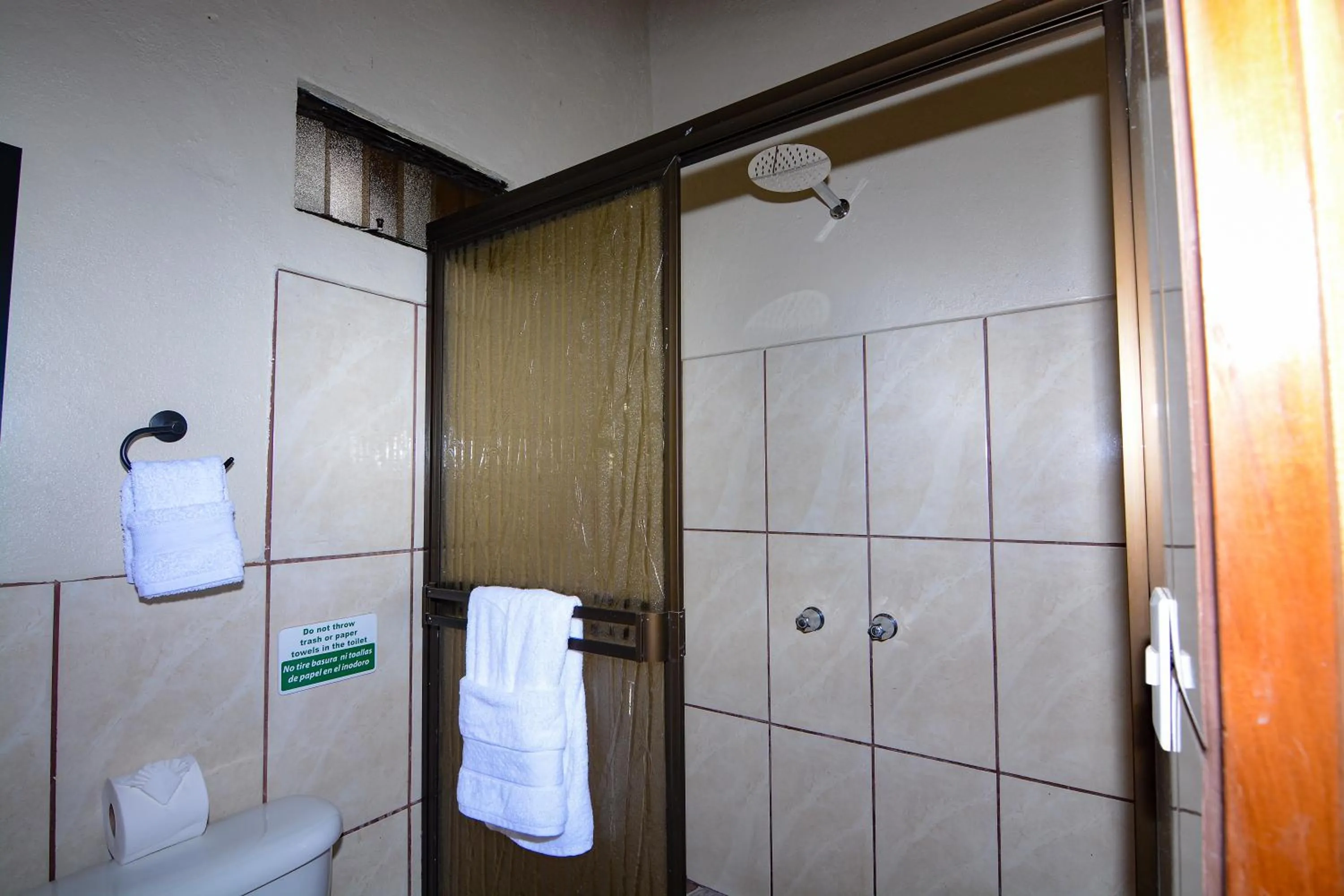 Bathroom in Las Marias Monteverde - Mountain View Cottages & Gardens
