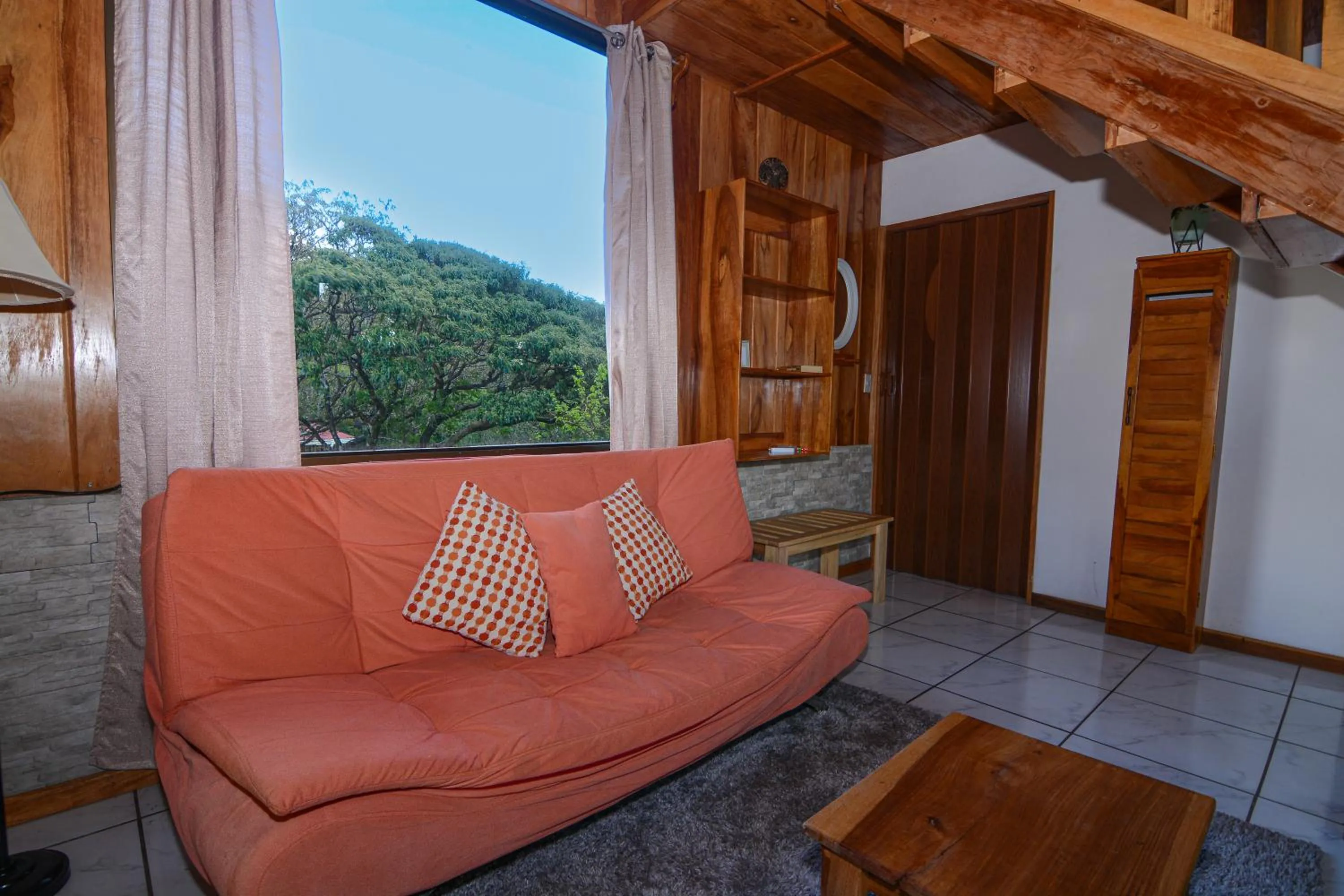 Living room in Las Marias Monteverde - Mountain View Cottages & Gardens