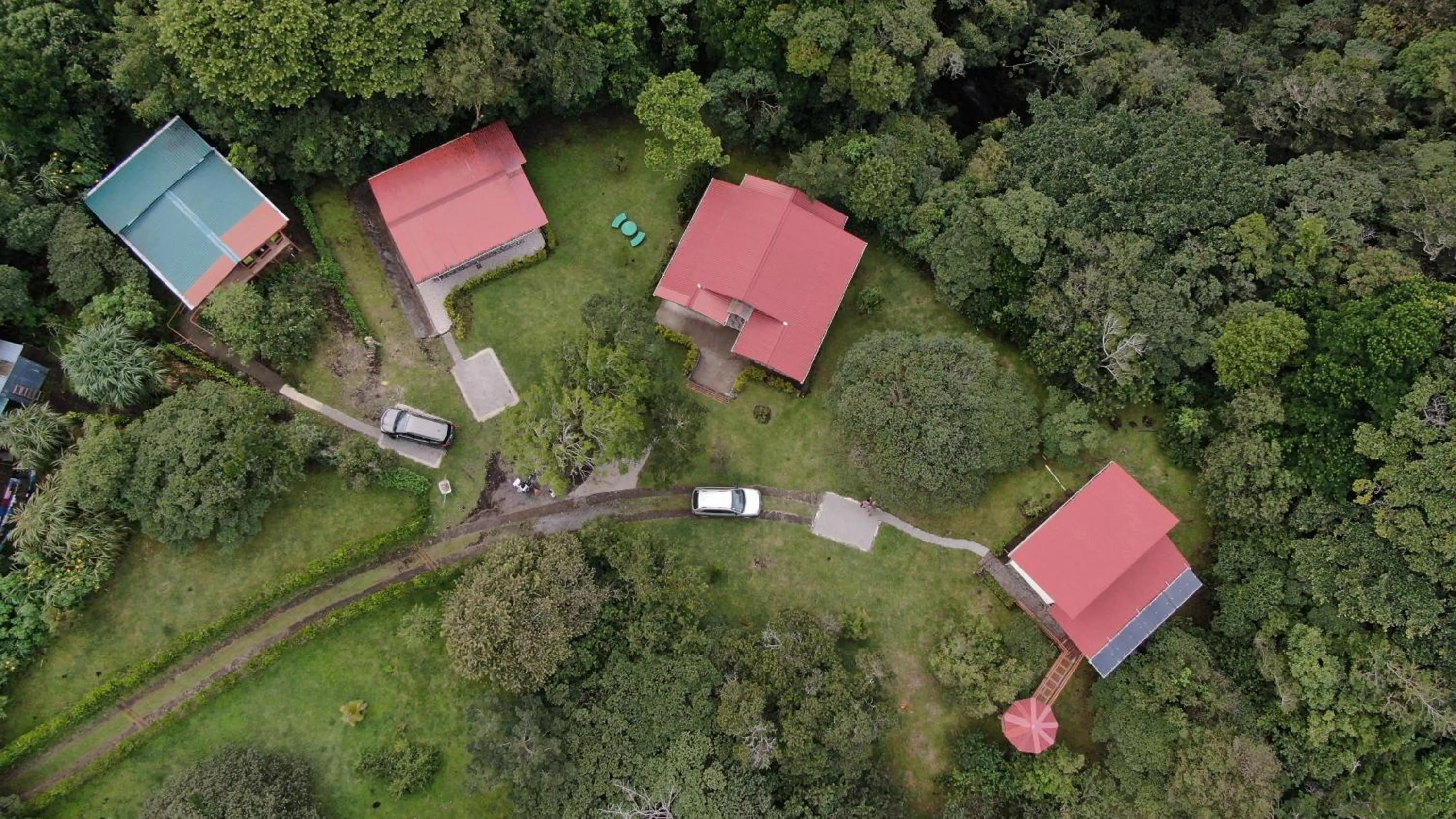 Bird's eye view in Las Marias Monteverde - Mountain View Cottages & Gardens