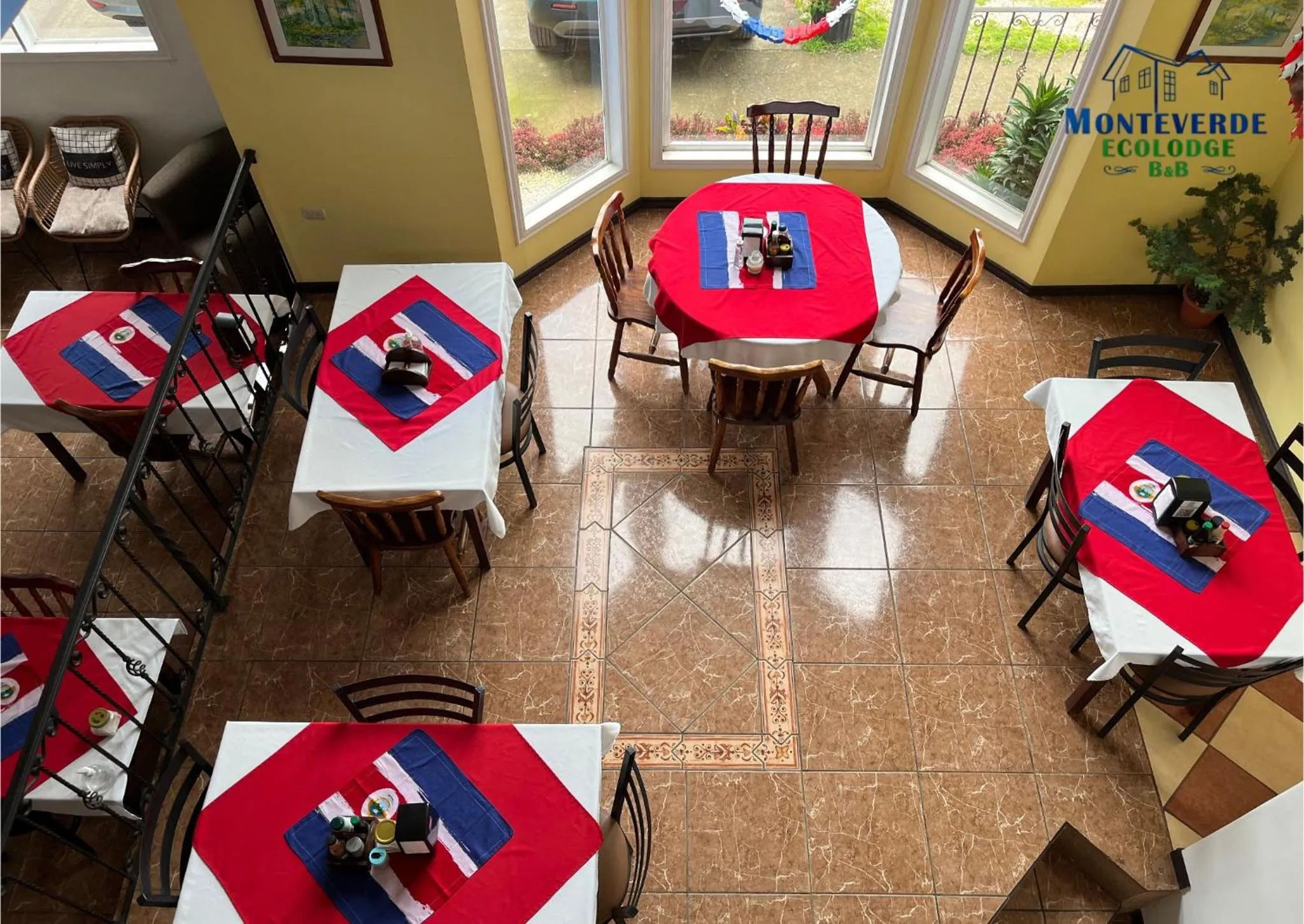 Property building in Monteverde Ecolodge