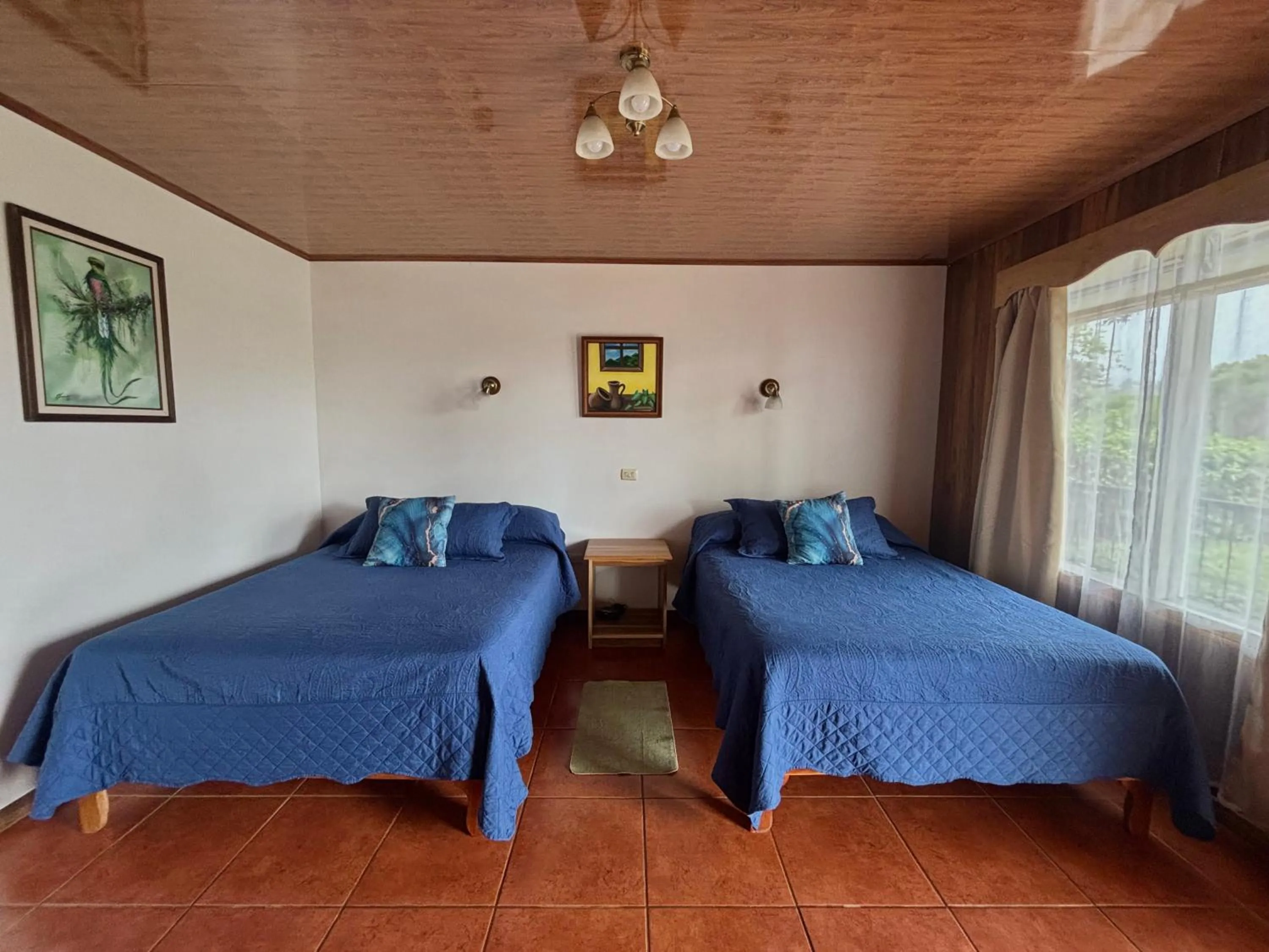Bedroom, Bed in Monteverde Ecolodge