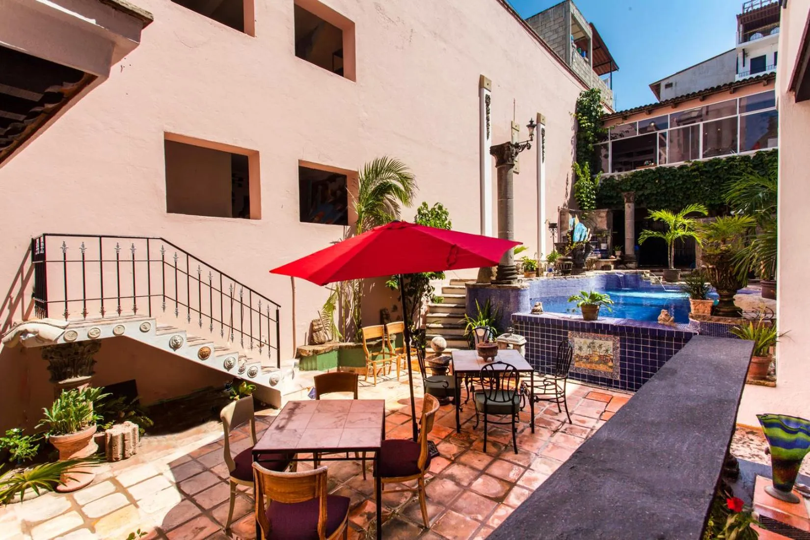 Breakfast in Garlands Del Rio Riverside Boutique Hotel