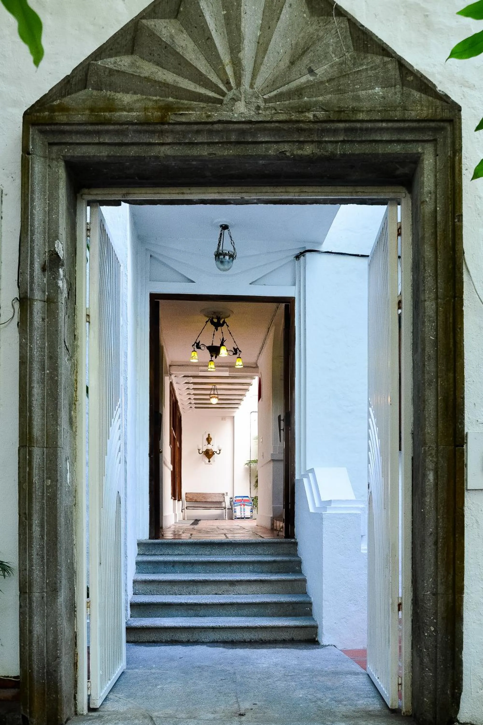 Facade/entrance in Garlands Del Rio Riverside Boutique Hotel