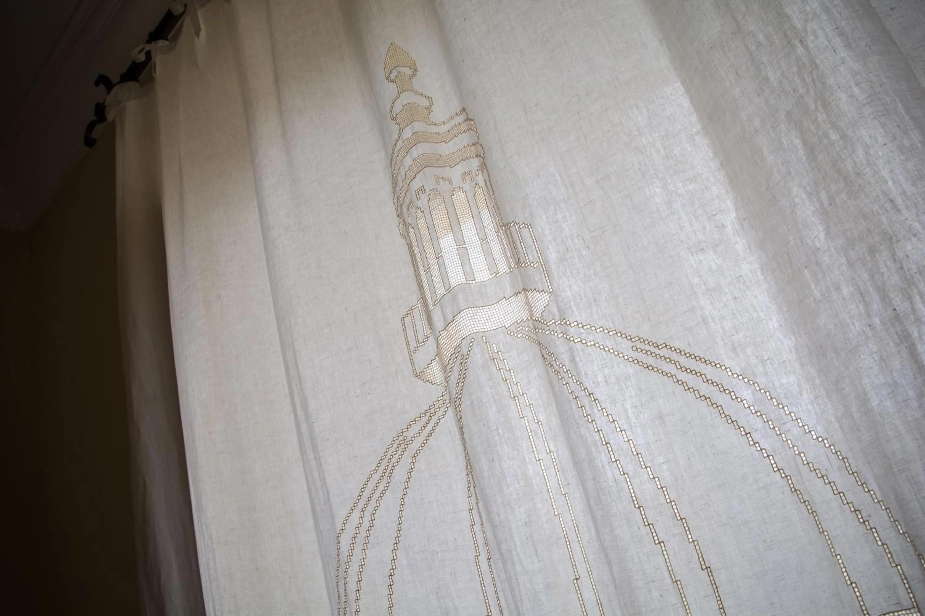 Decorative detail in Il Duomo Relais