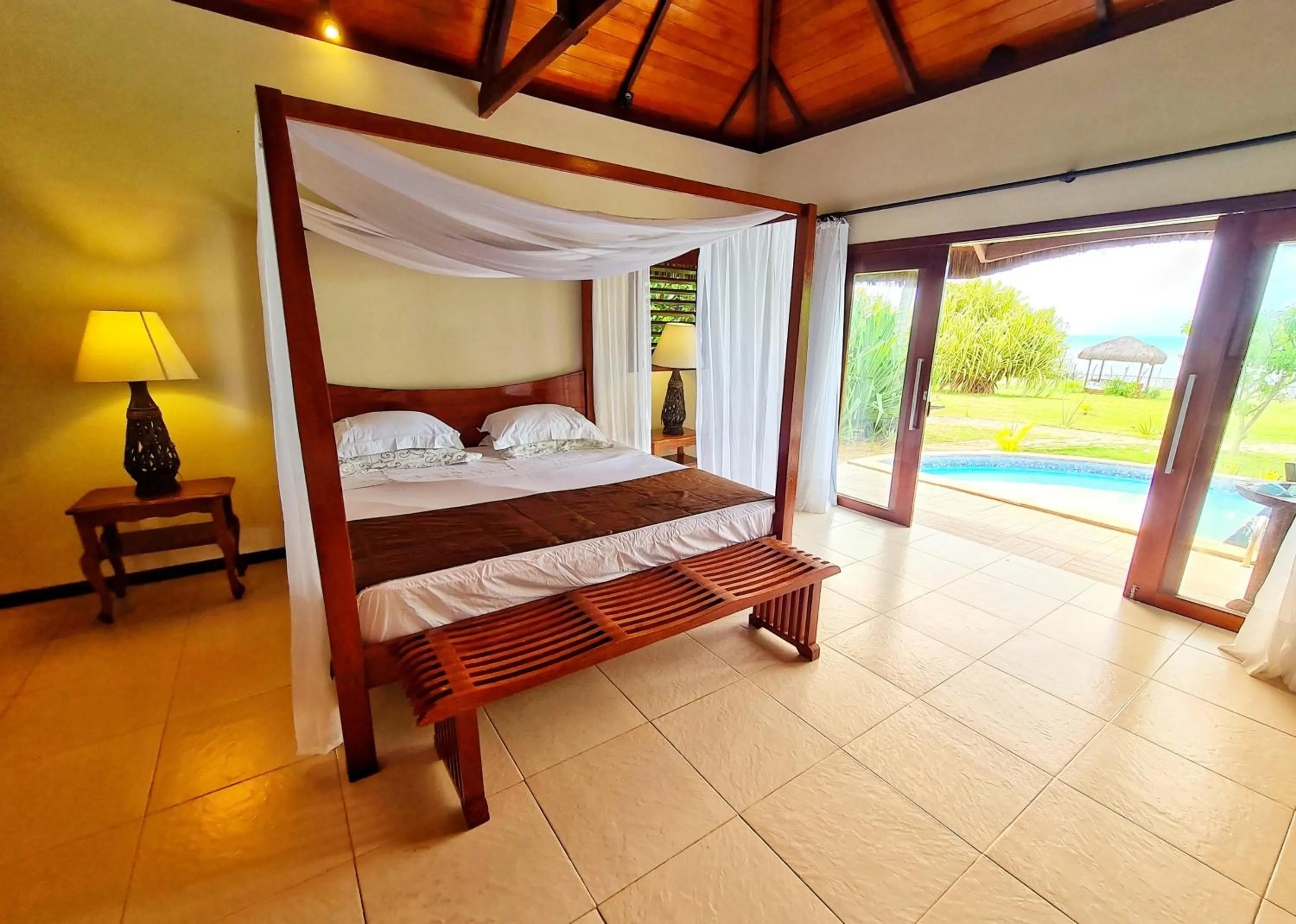 Photo of the whole room, Bed in Pousada Spa dos Amores