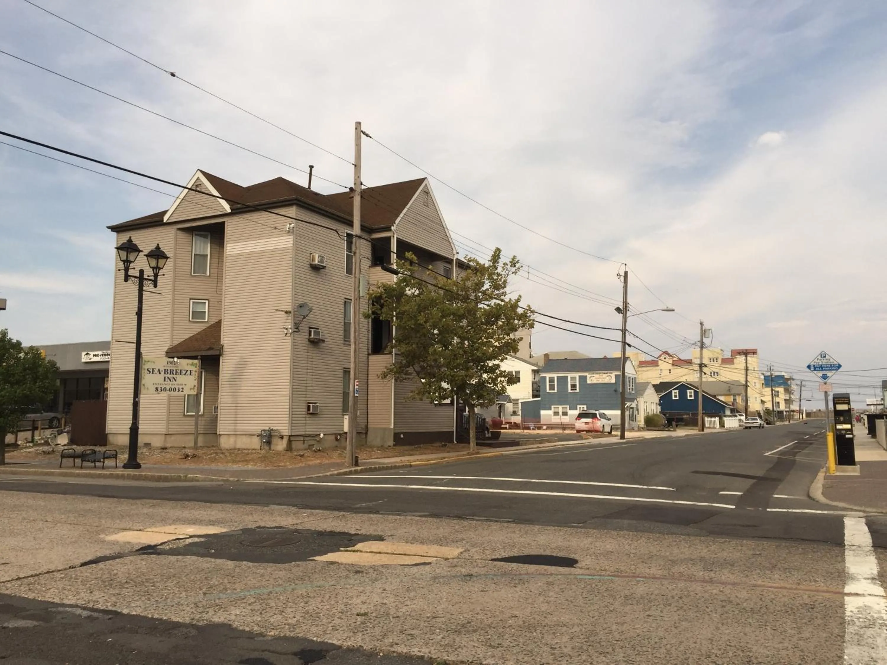 Property building in Hotel Charlee Sea Breeze Beach-Suites