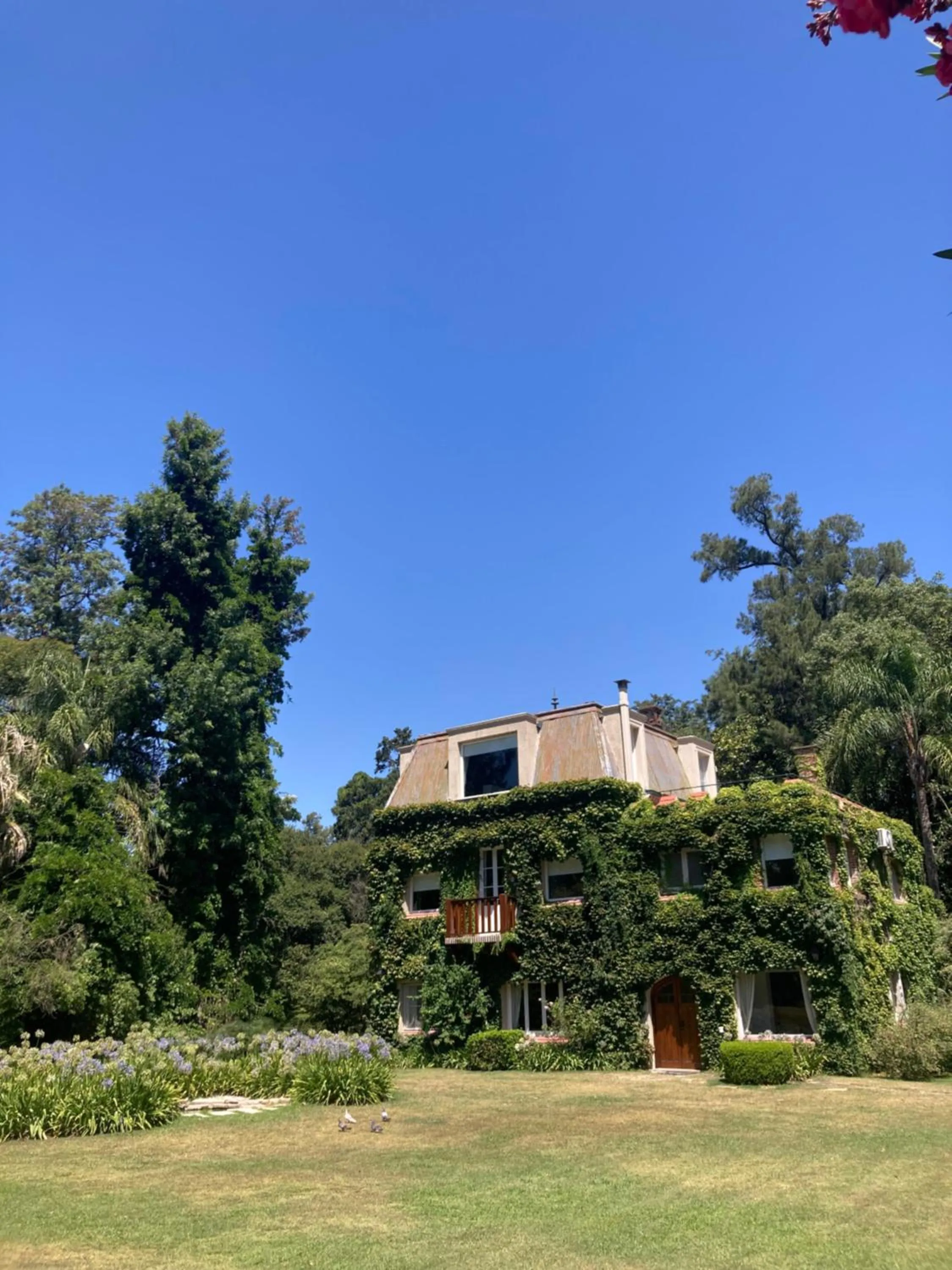 Property building in Estancia Villa Maria