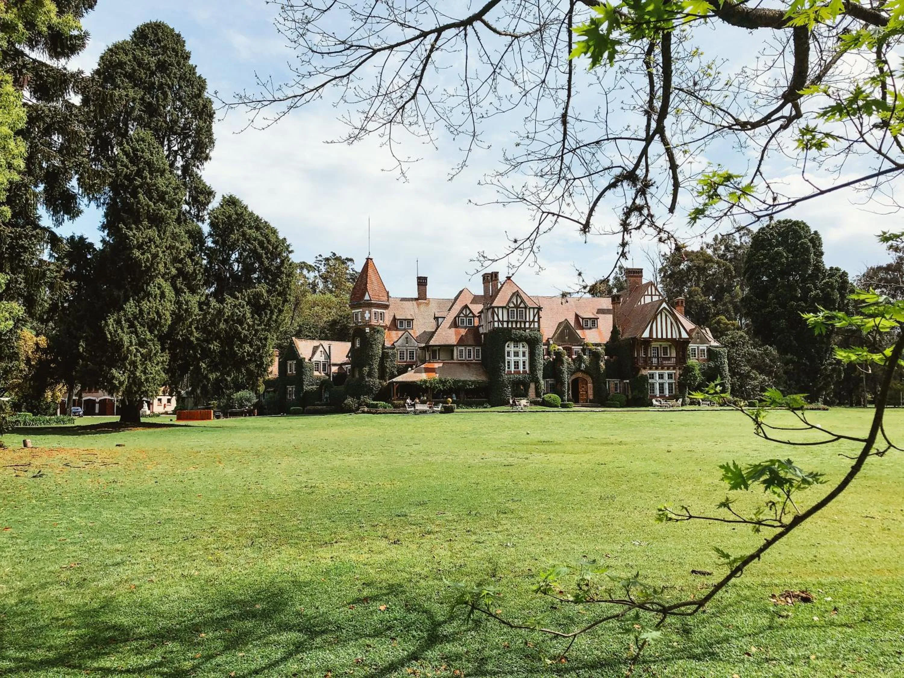 Property building in Estancia Villa Maria