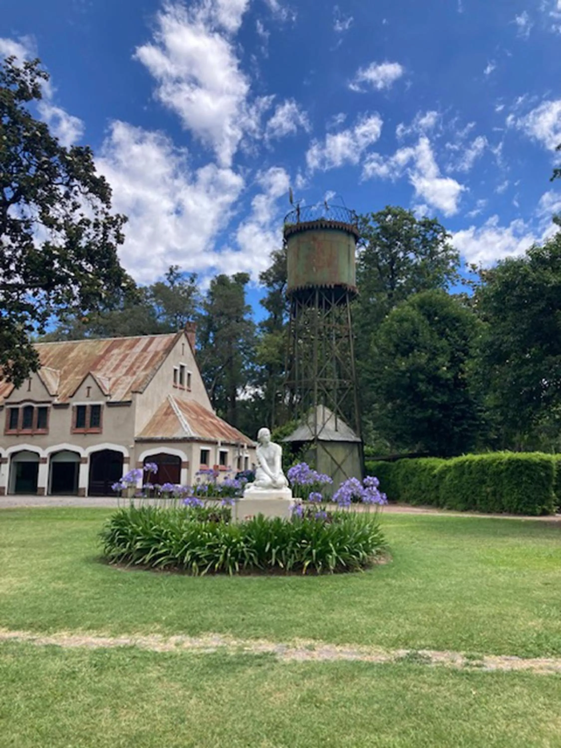 Property building in Estancia Villa Maria