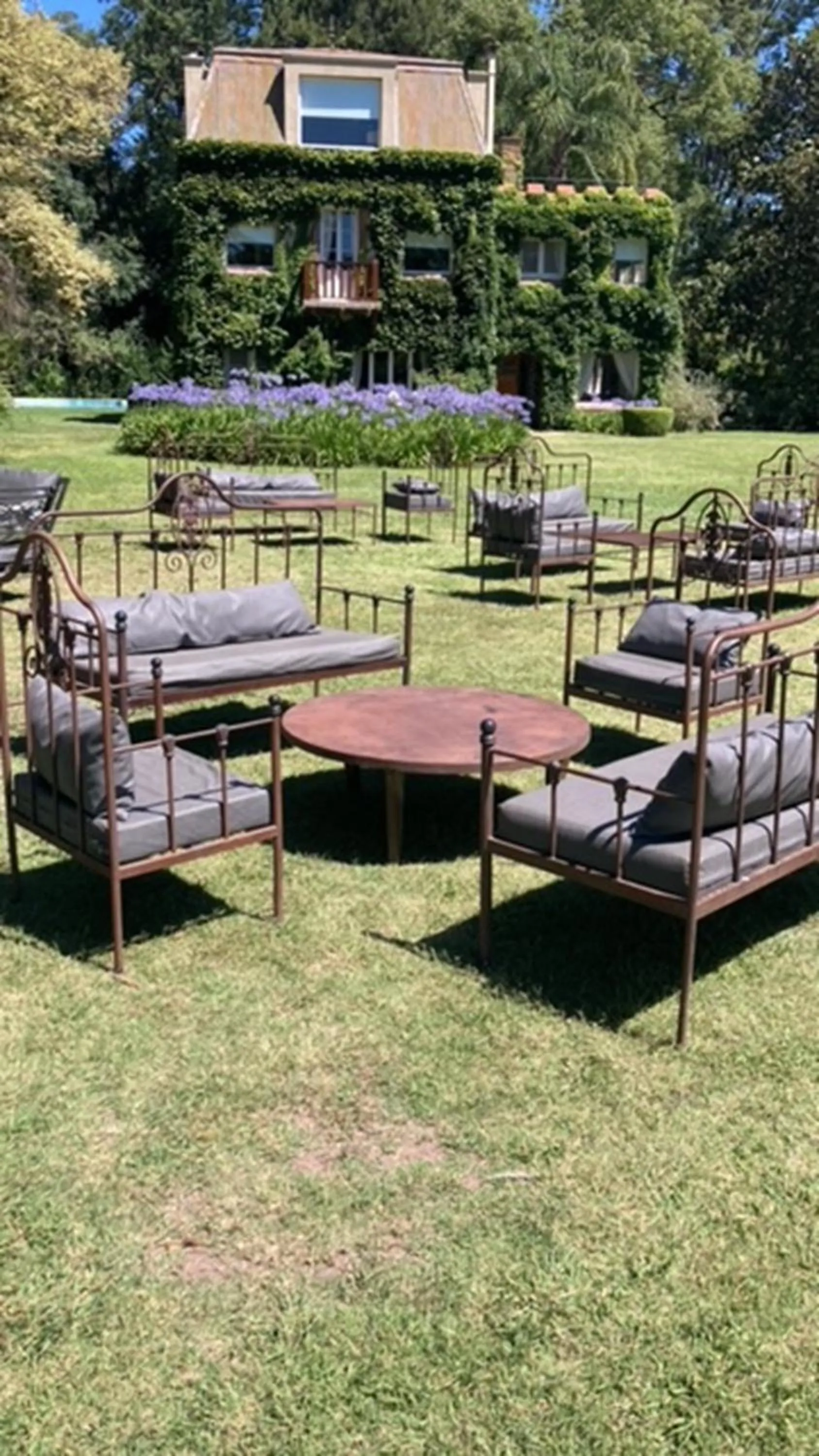 Spring in Estancia Villa Maria