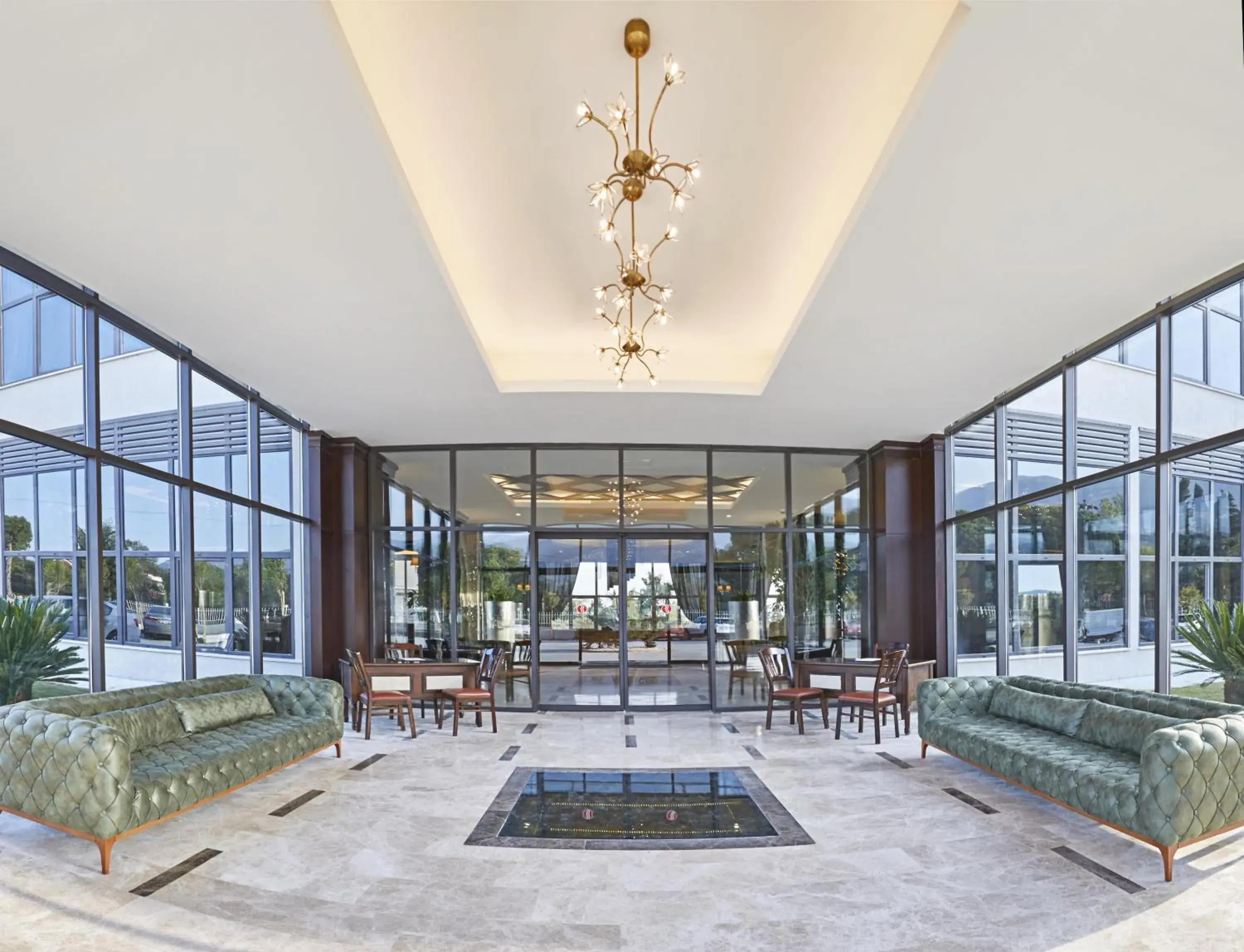 Lobby or reception in Ramada Resort Kazdağlari Thermal & Spa Lobby or reception in Ramada Resort Kazdağlari Thermal & Spa