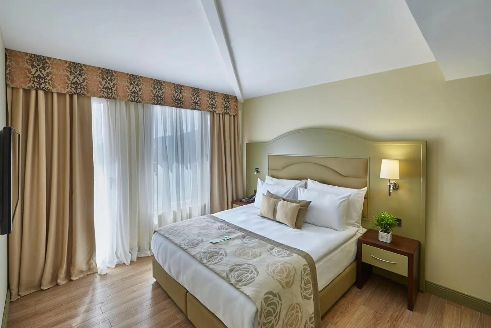 Day, Bed in Ramada Resort Kazdağlari Thermal & Spa