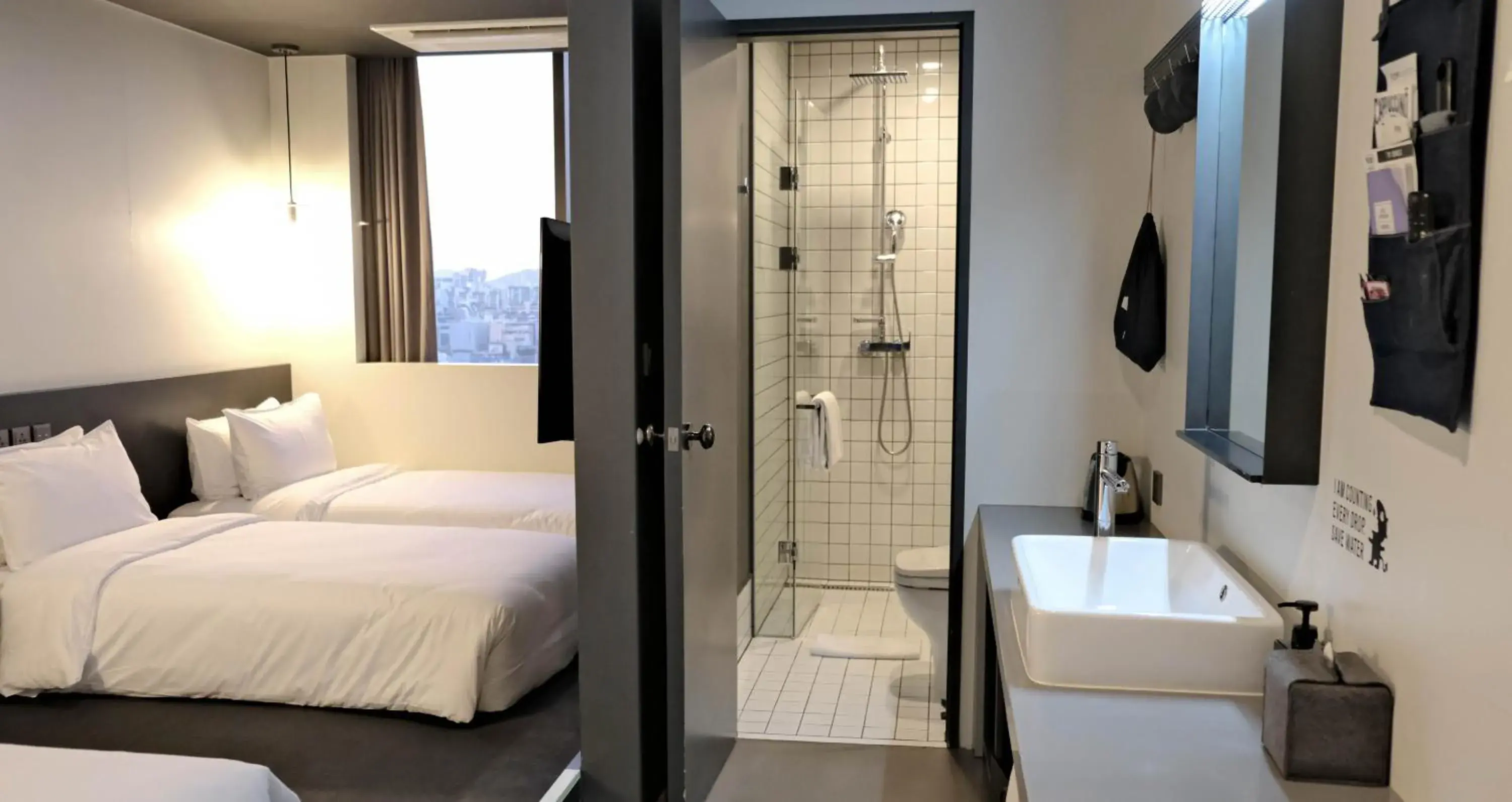 Bed in Hotel Cappuccino Bed in Hotel Cappuccino