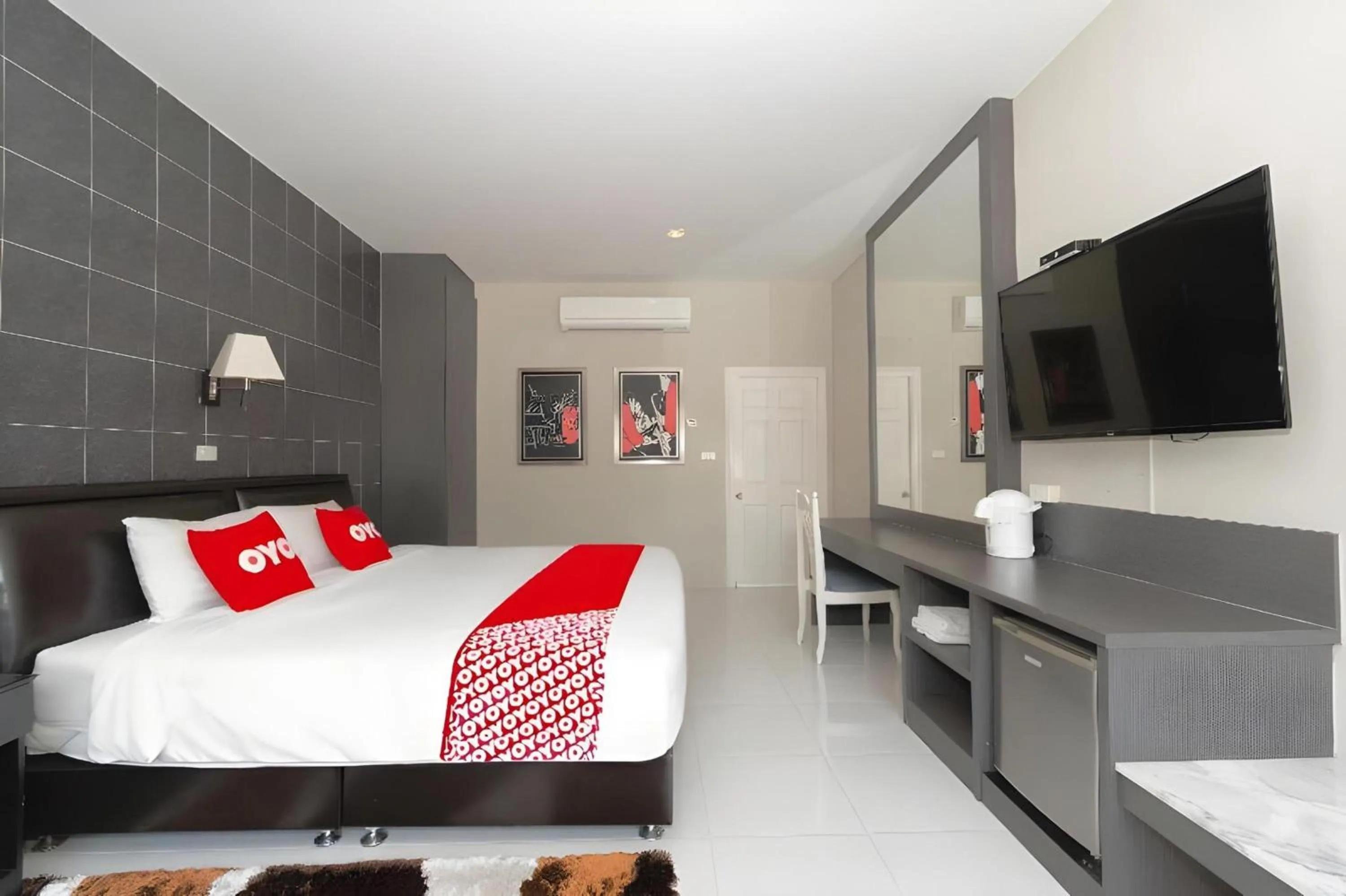 Bed in Pom Pom Residence