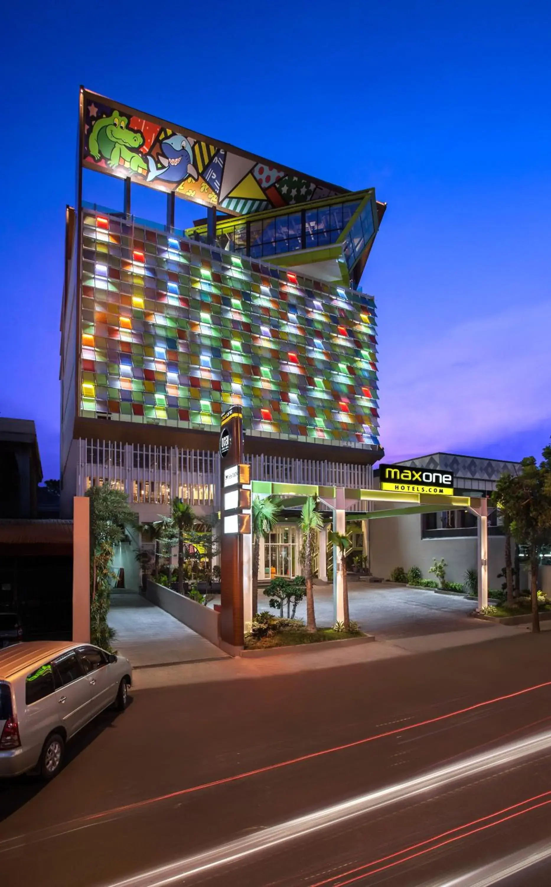 Property building in MaxOneHotel Tidar Surabaya Property building in MaxOneHotel Tidar Surabaya