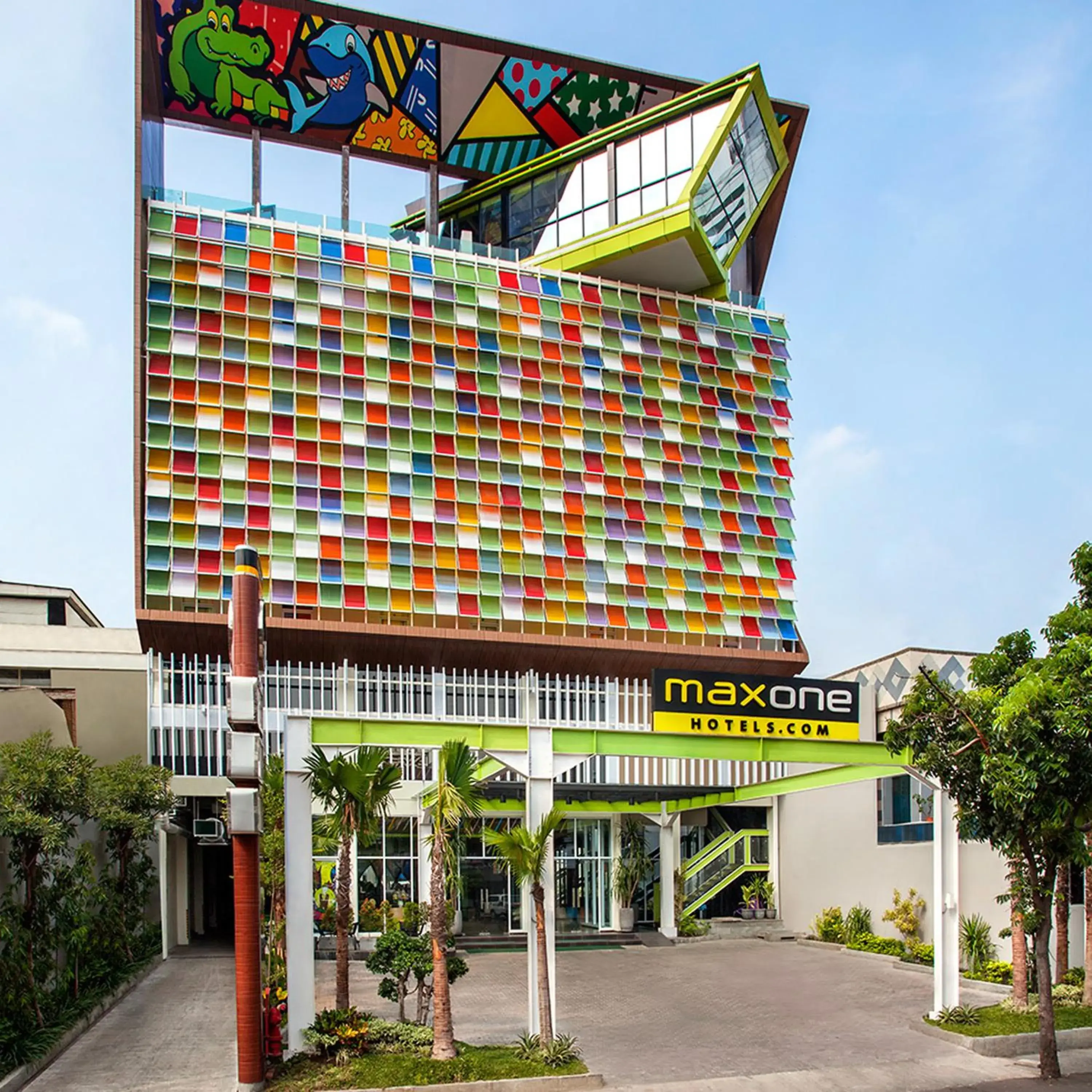 Property building in Maxonehotels At Tidar Surabaya