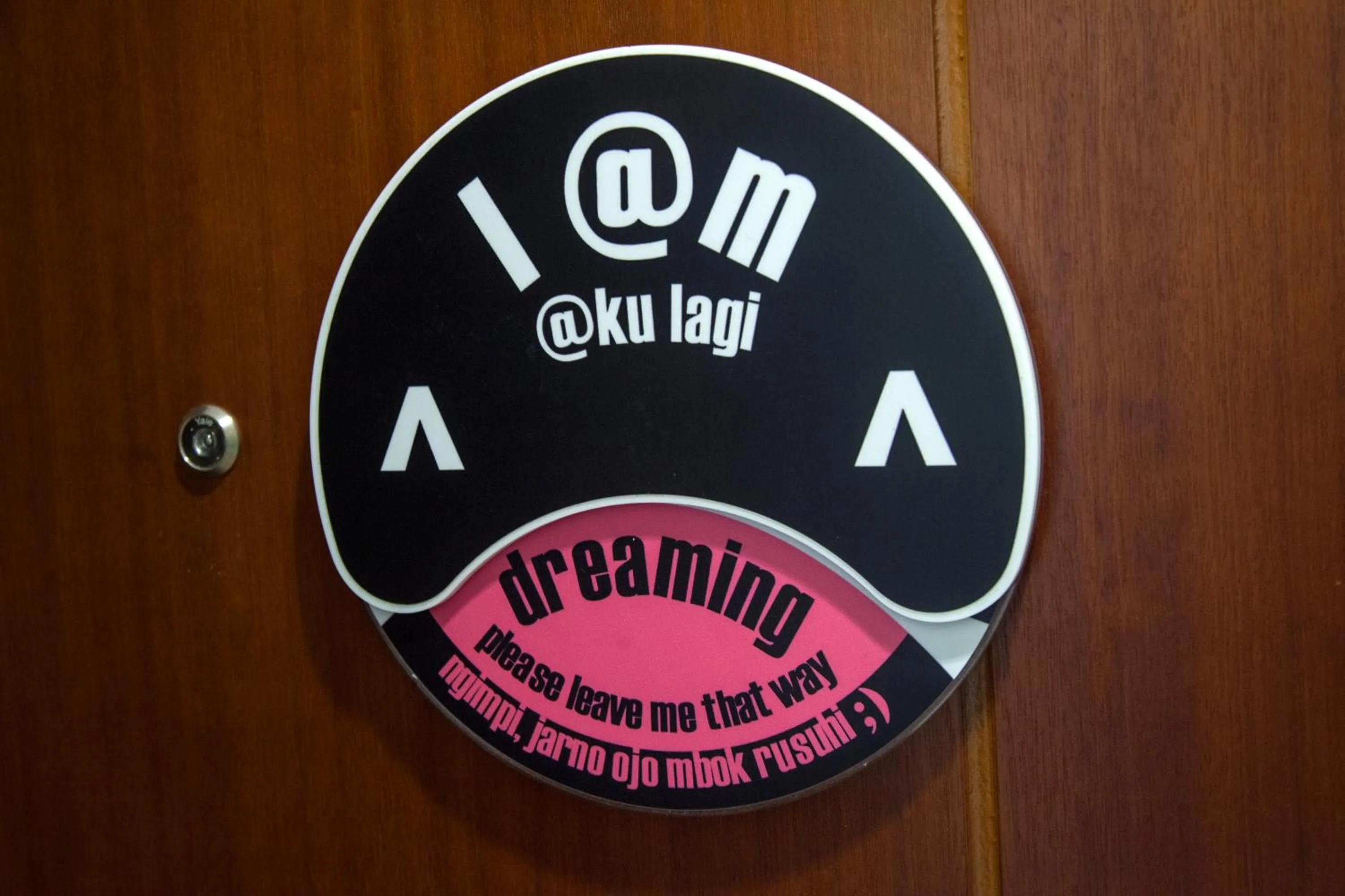 Property logo or sign in MaxOneHotel Tidar Surabaya