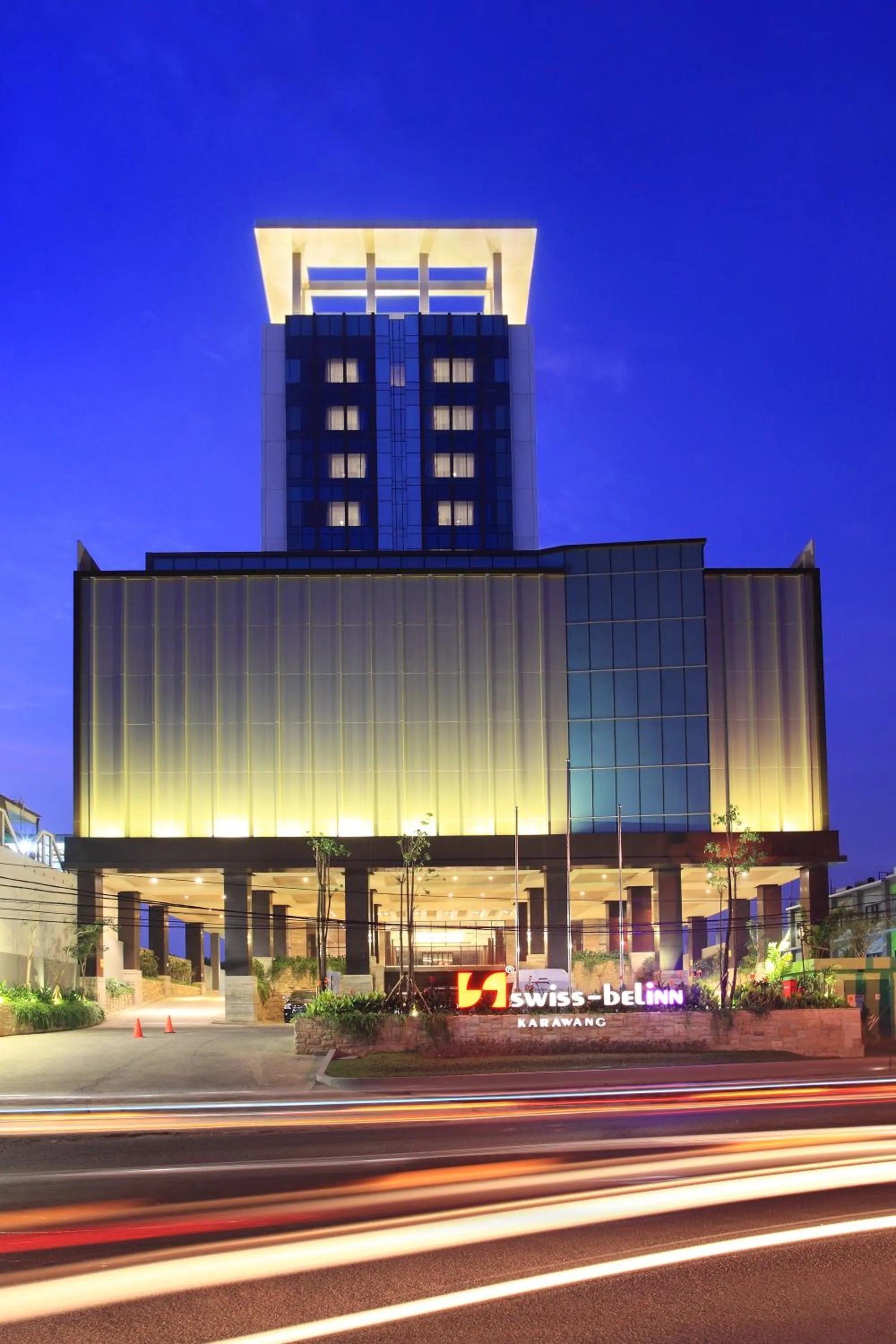 Facade/entrance in Swiss-Belinn Karawang