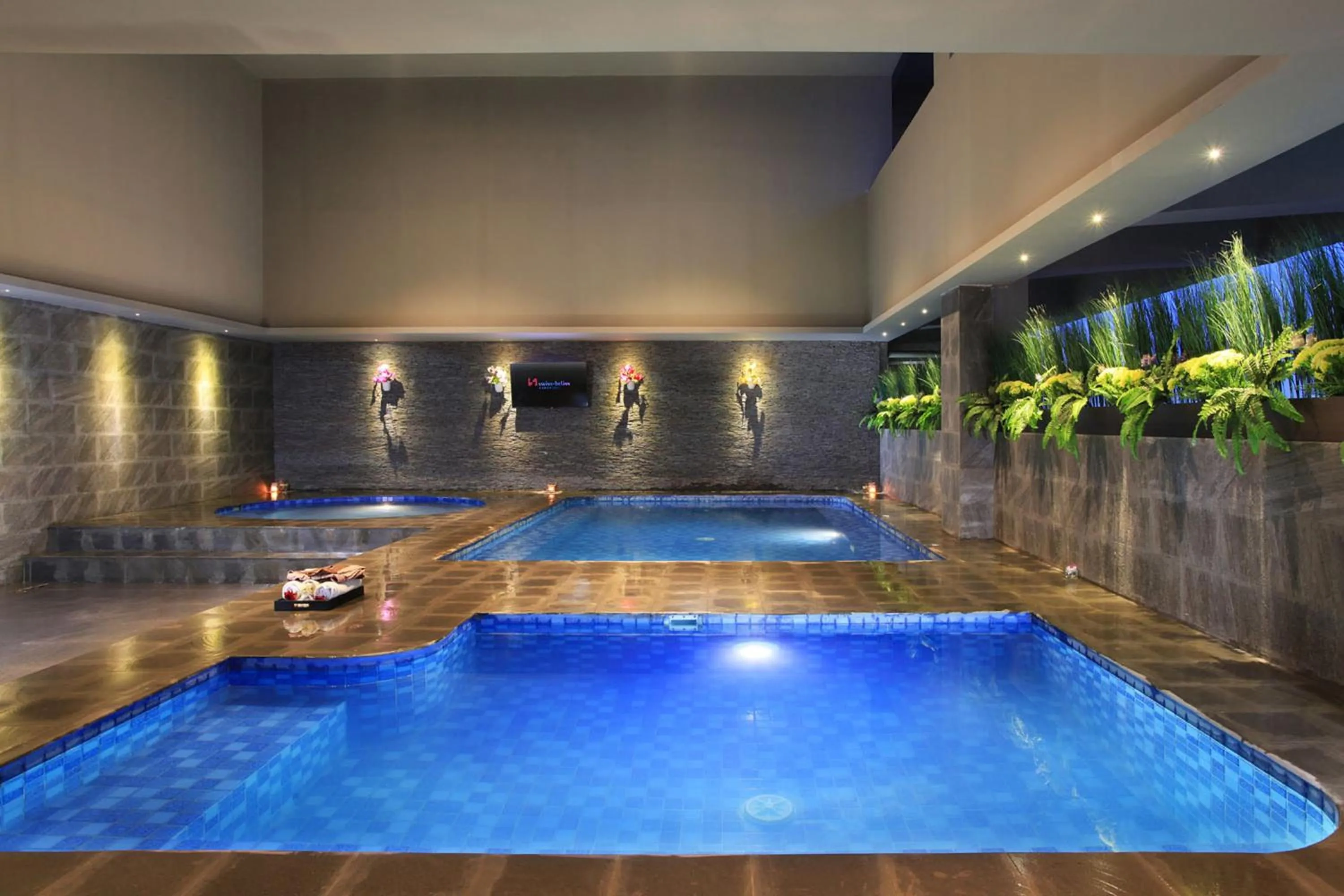 Public Bath in Swiss-Belinn Karawang