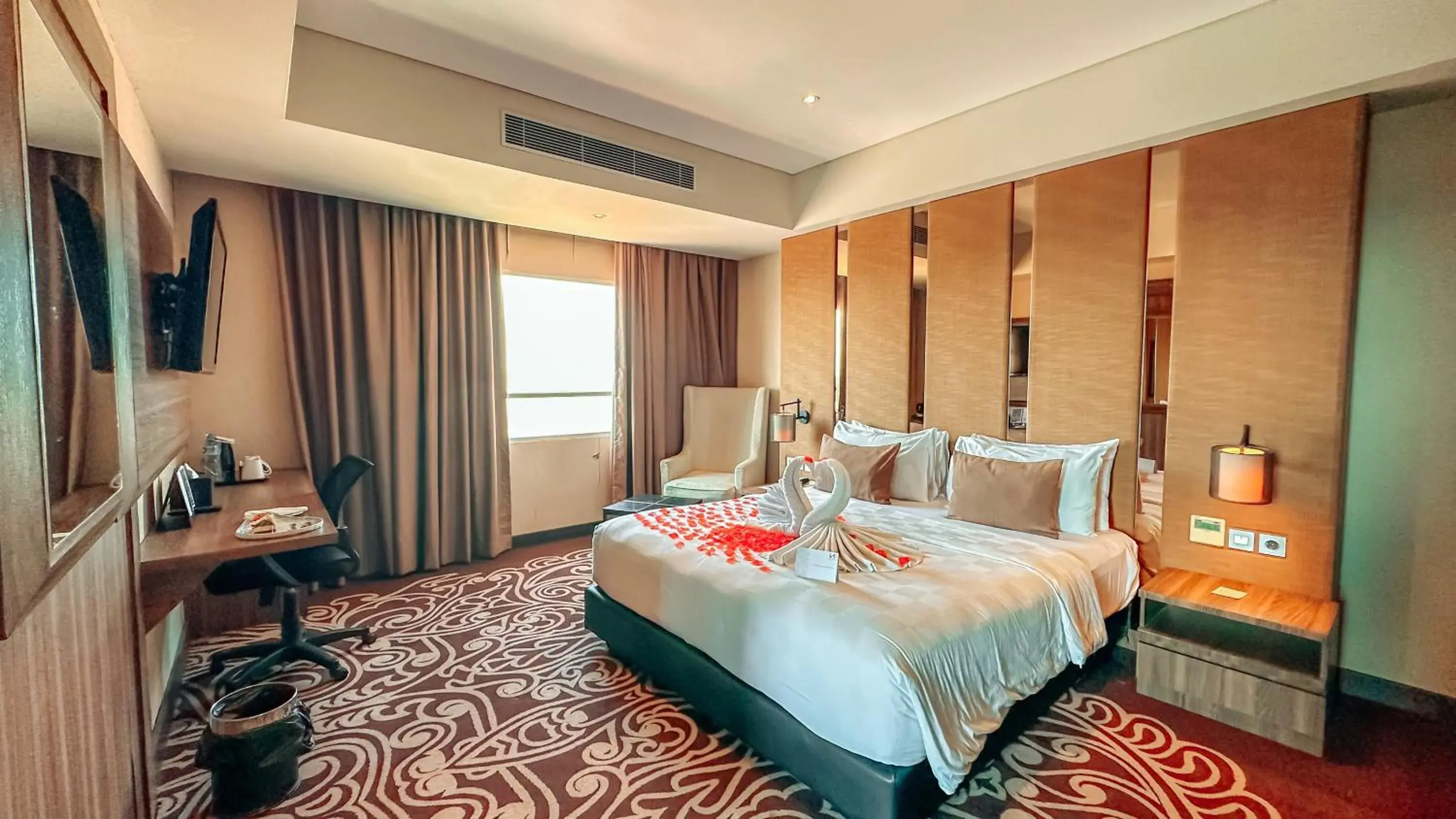 Bed in Swiss-Belinn Karawang Bed in Swiss-Belinn Karawang