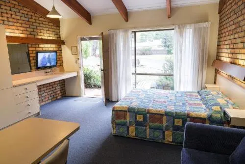 Bed in Pinnacle Holiday Lodge