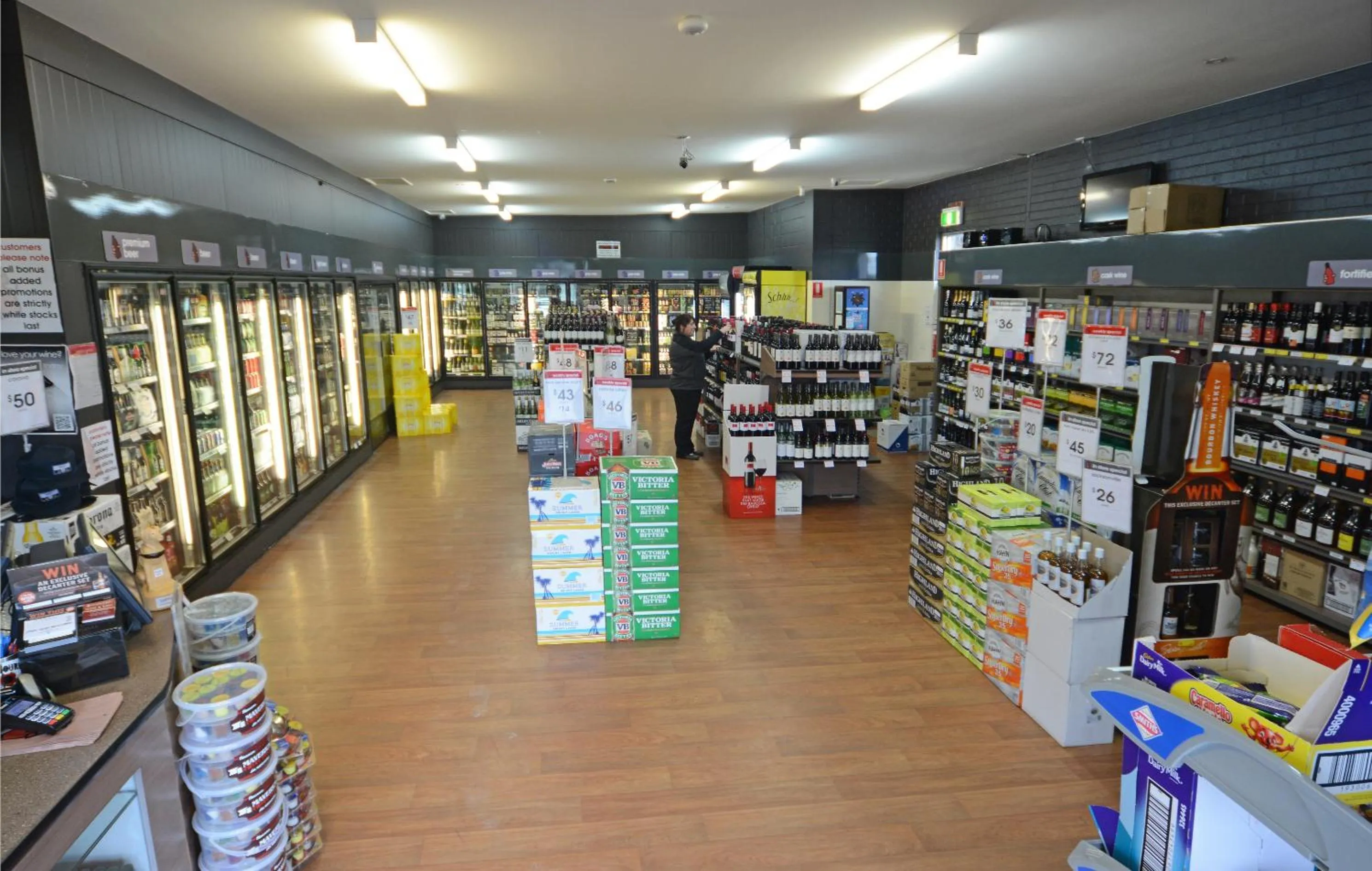 On-site shops in Bridge Hotel