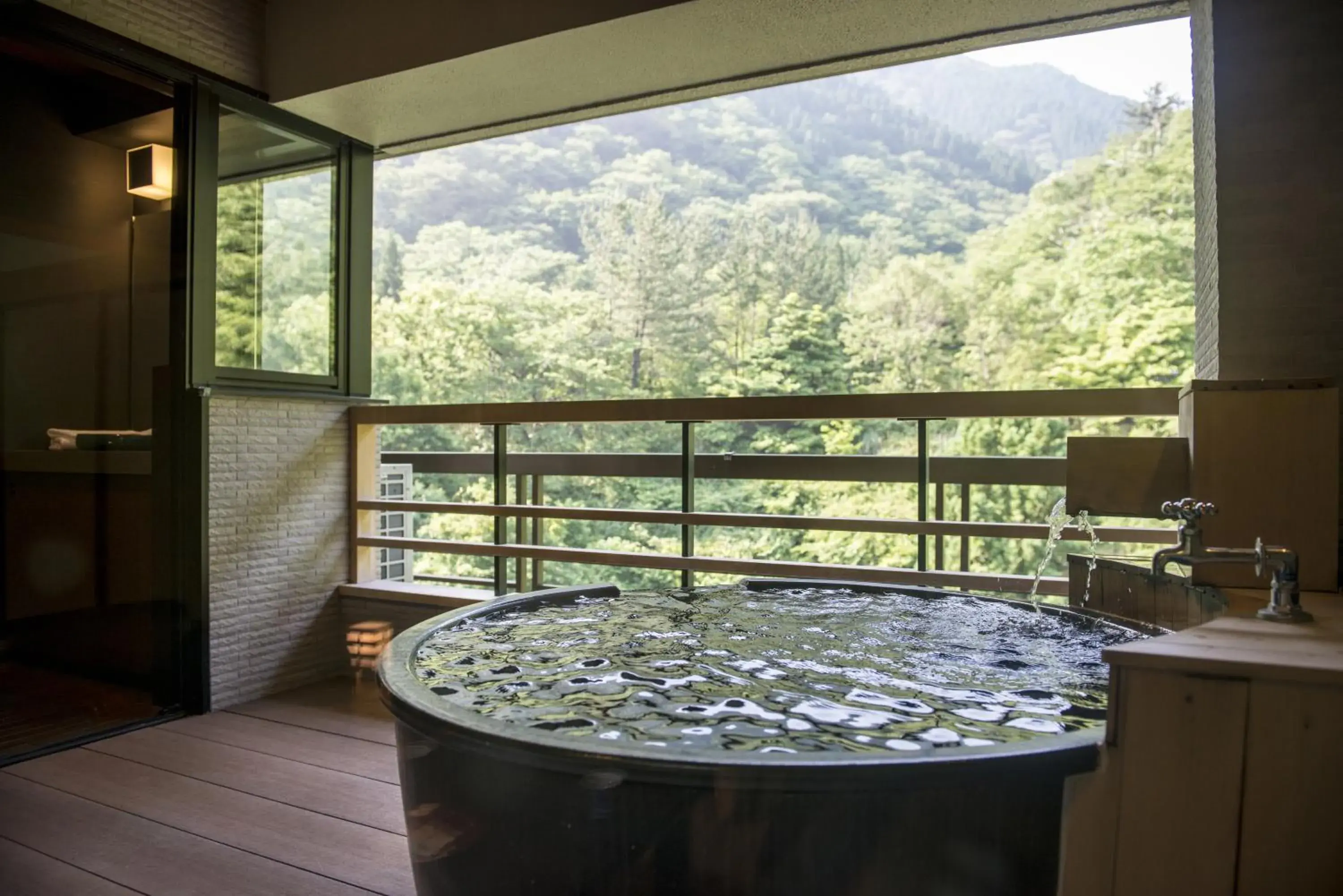 Suite with Tatami Area & Open Air Bath-Top Floor - Non-Smoking in Takamiya Bettei Kuon Suite with Tatami Area & Open Air Bath-Top Floor - Non-Smoking in Takamiya Bettei Kuon