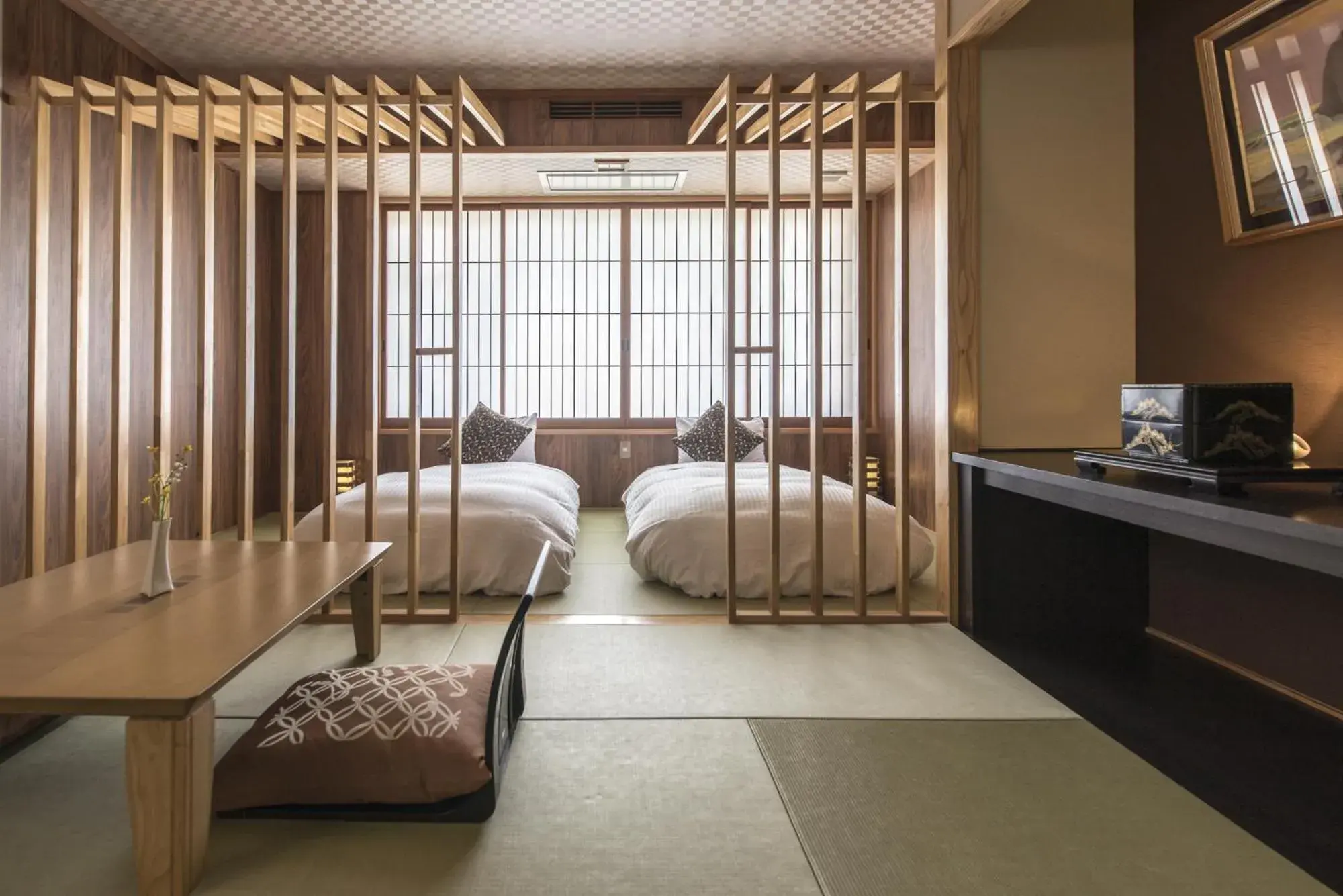 Photo of the whole room, Bed in Takamiya Bettei Kuon Photo of the whole room, Bed in Takamiya Bettei Kuon
