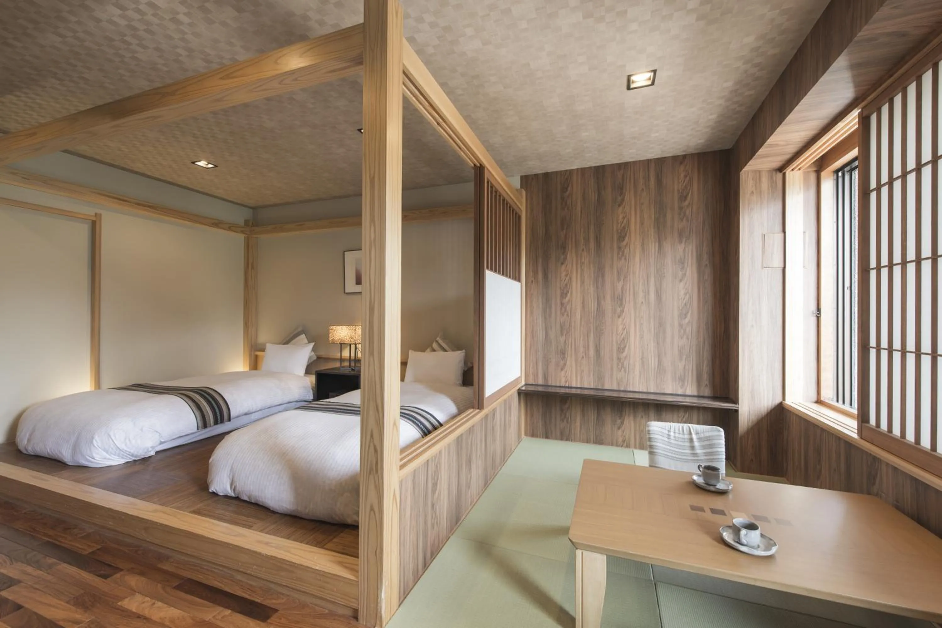 Photo of the whole room, Bed in Takamiya Bettei Kuon