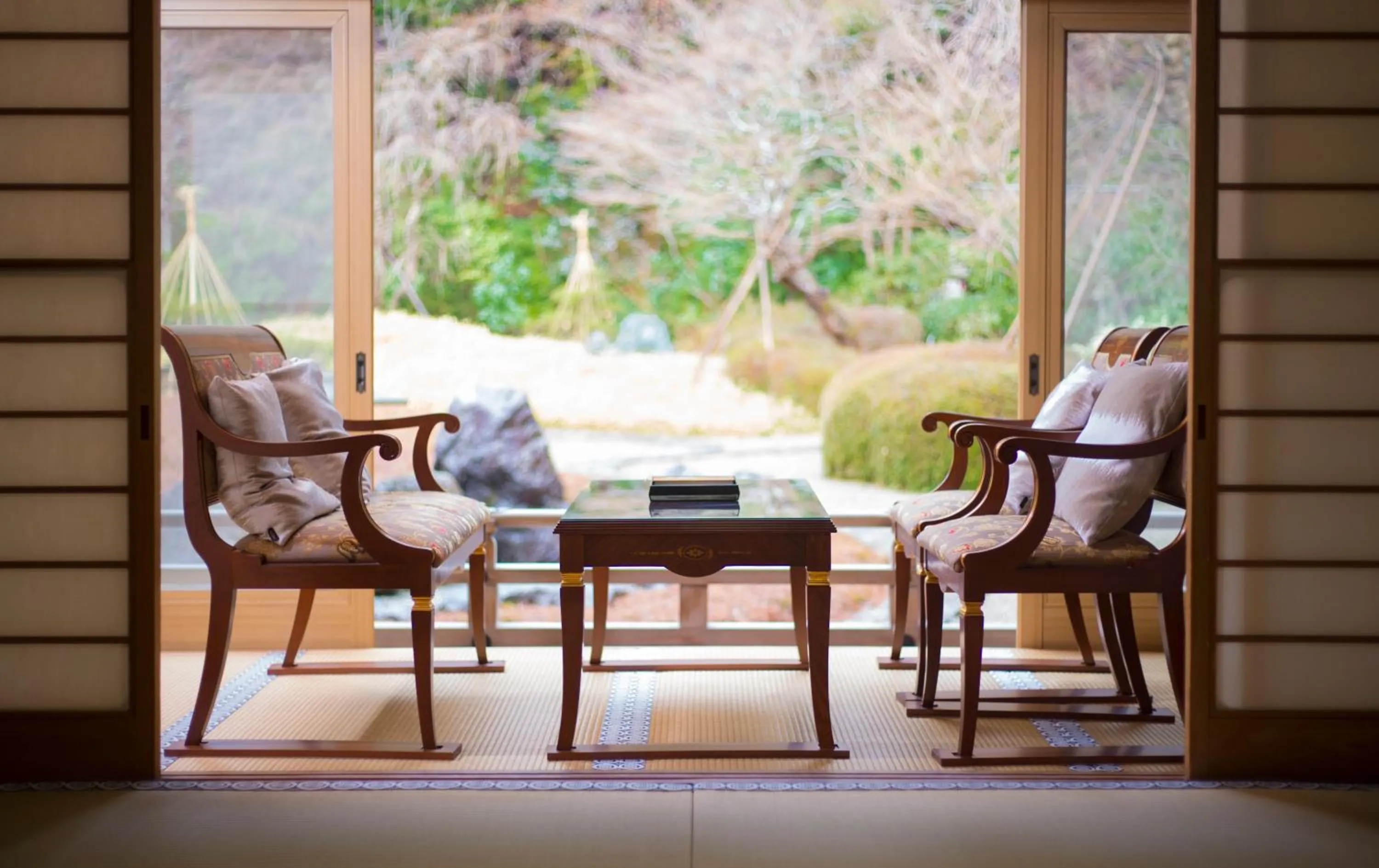 Photo of the whole room in 高野山 宿坊 総持院 -Koyasan Shukubo Sojiin-