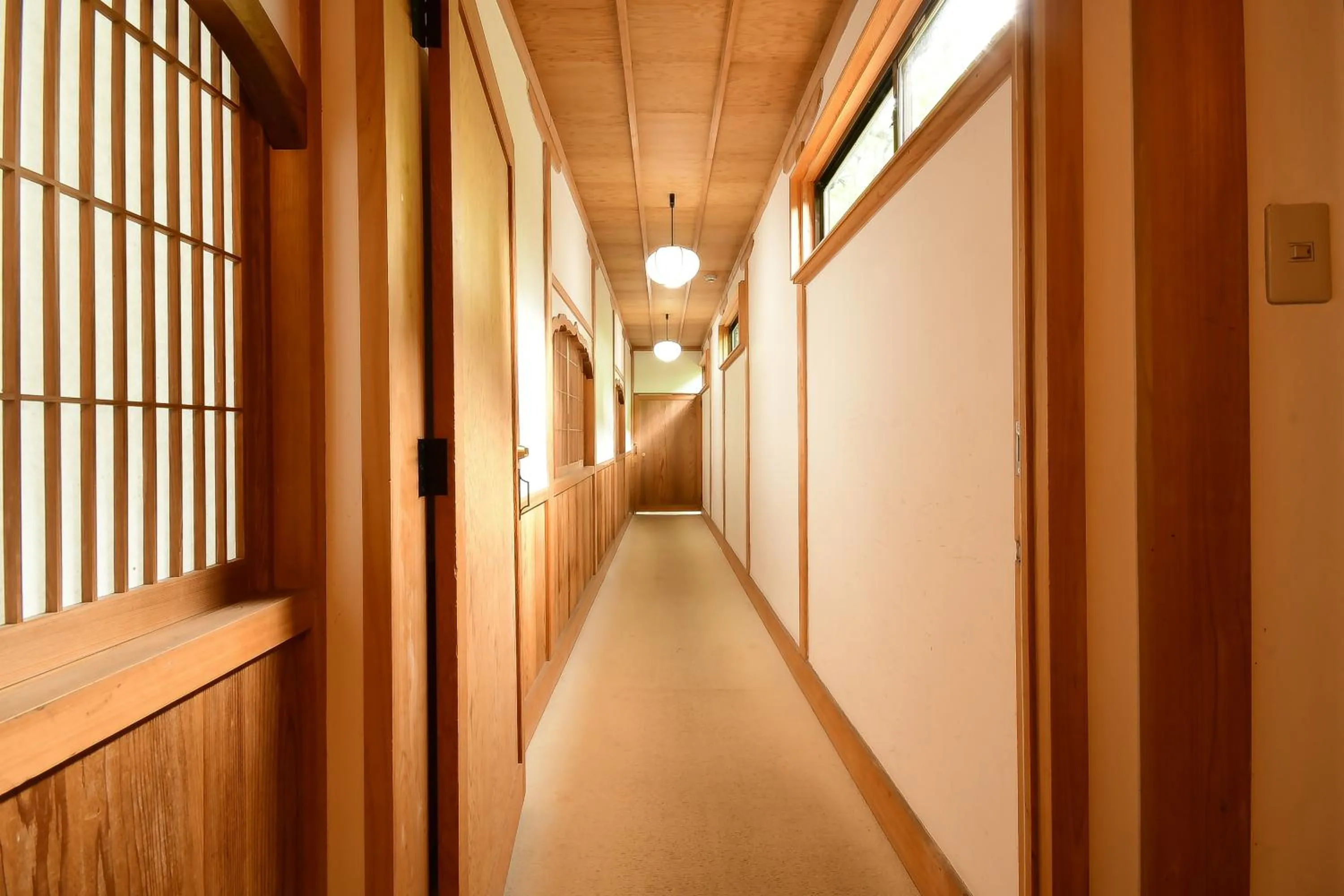 Photo of the whole room in 高野山 宿坊 総持院 -Koyasan Shukubo Sojiin-