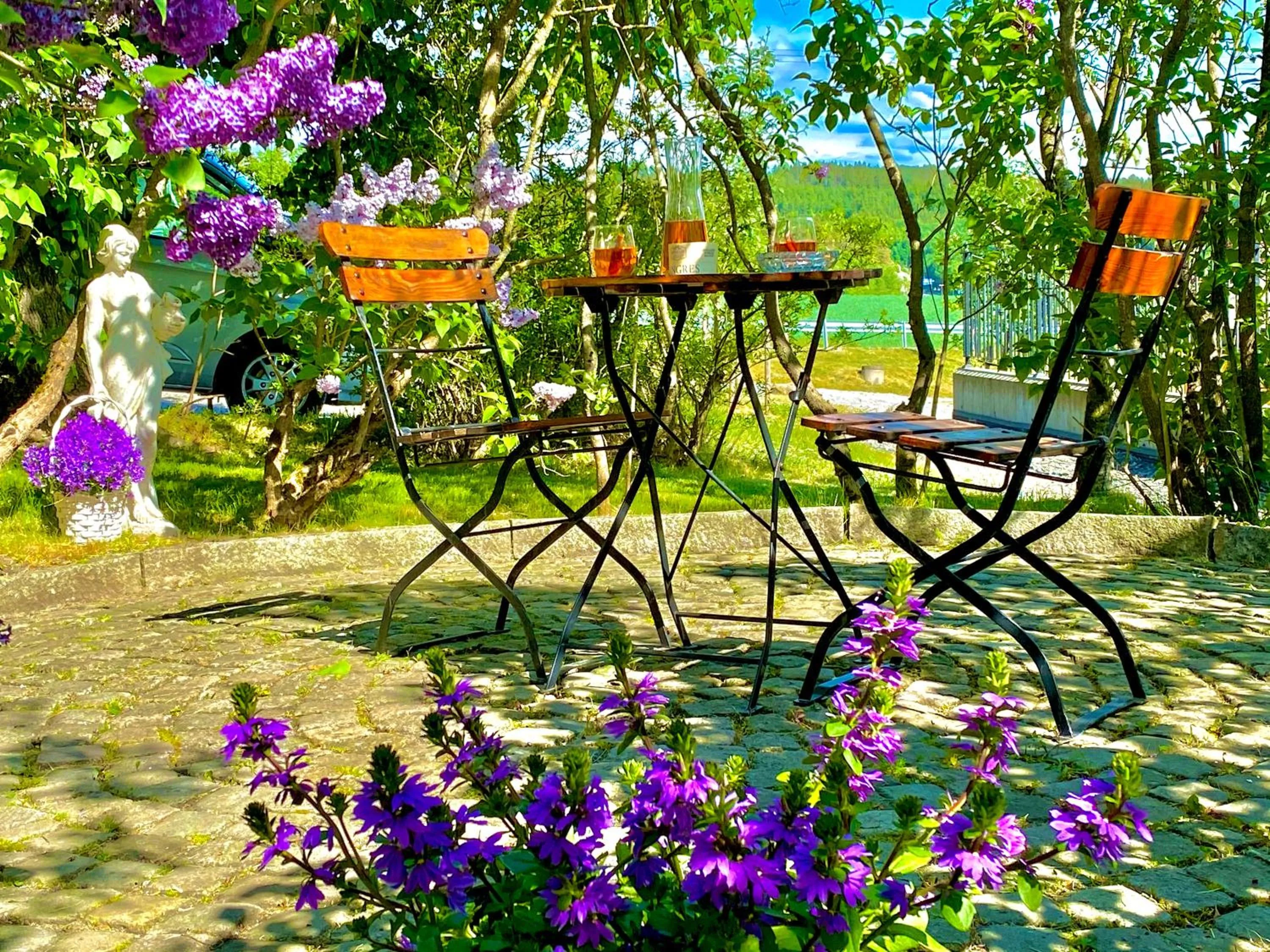 Garden in Sarpsborg Apartments - Utne Camping