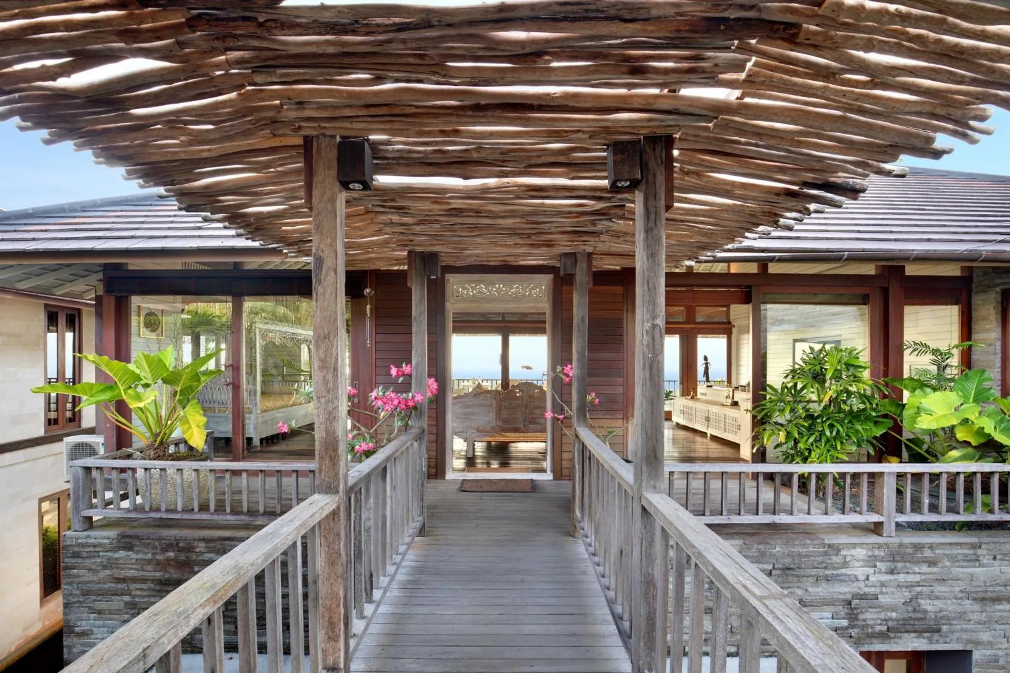 Facade/entrance in Hidden Hills Villas - Small Luxury Hotels of The World