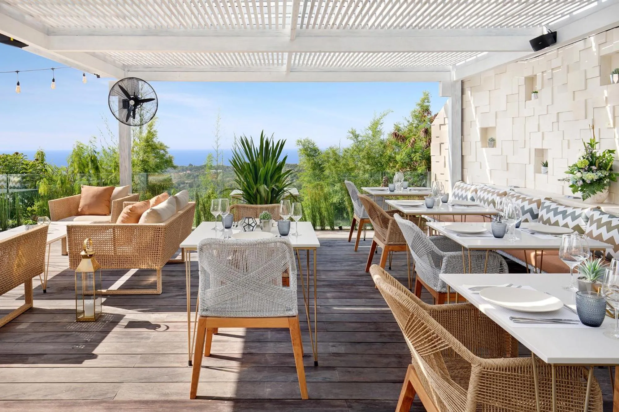 Restaurant/places to eat in Hidden Hills Villas - Small Luxury Hotels of The World