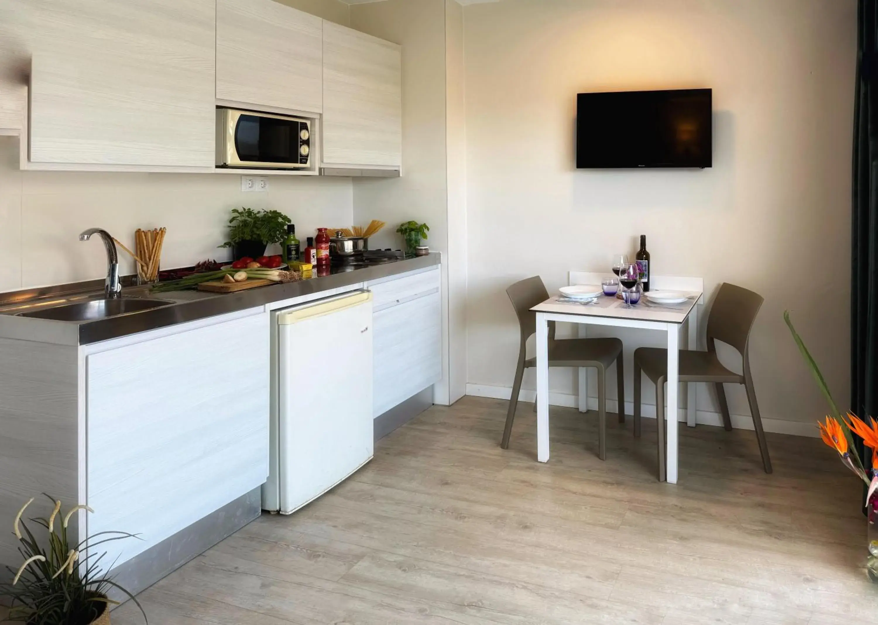 Photo of the whole room in INN Mallorca Aparthotel Photo of the whole room in INN Mallorca Aparthotel