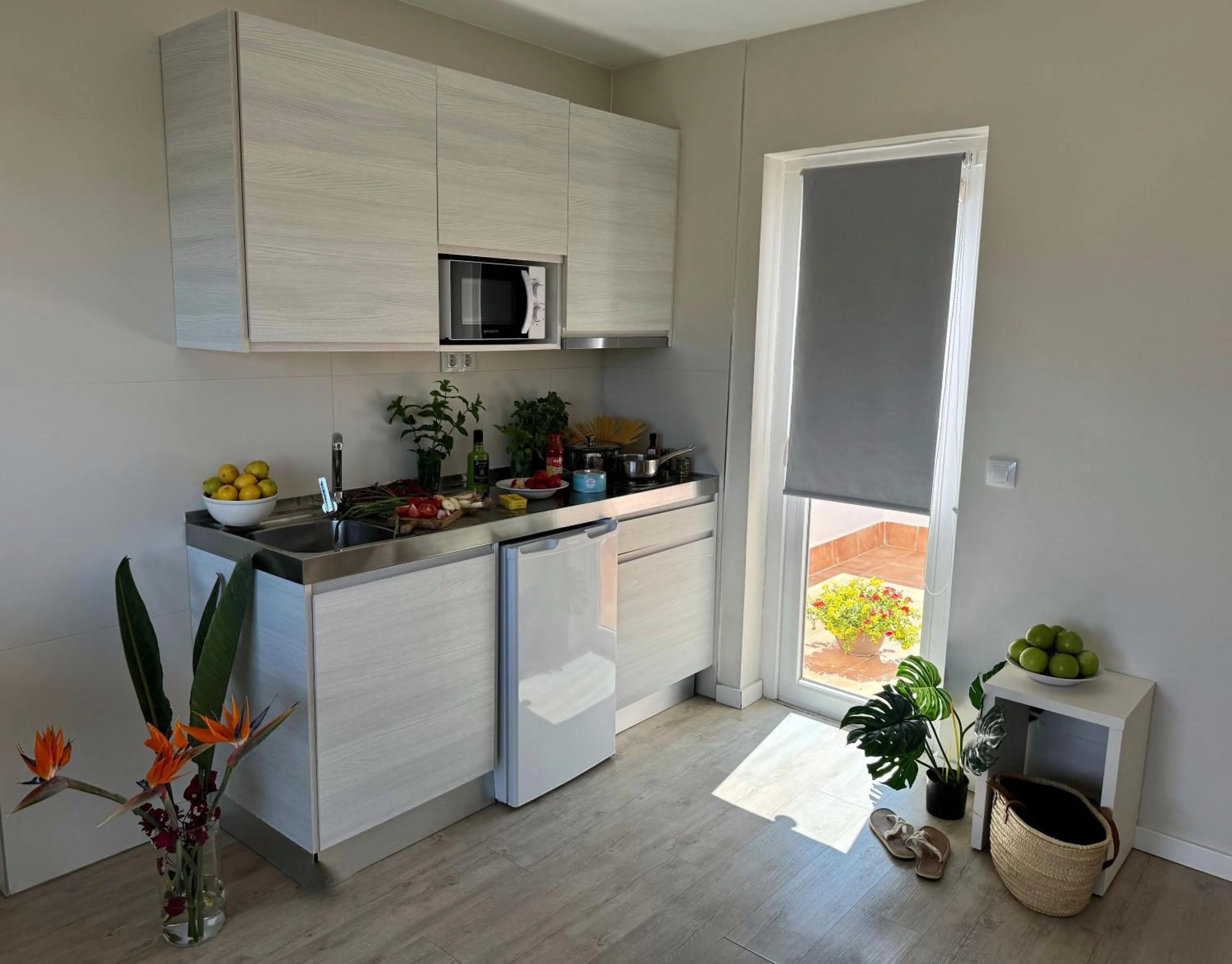 Kitchen or kitchenette in INN Mallorca Aparthotel