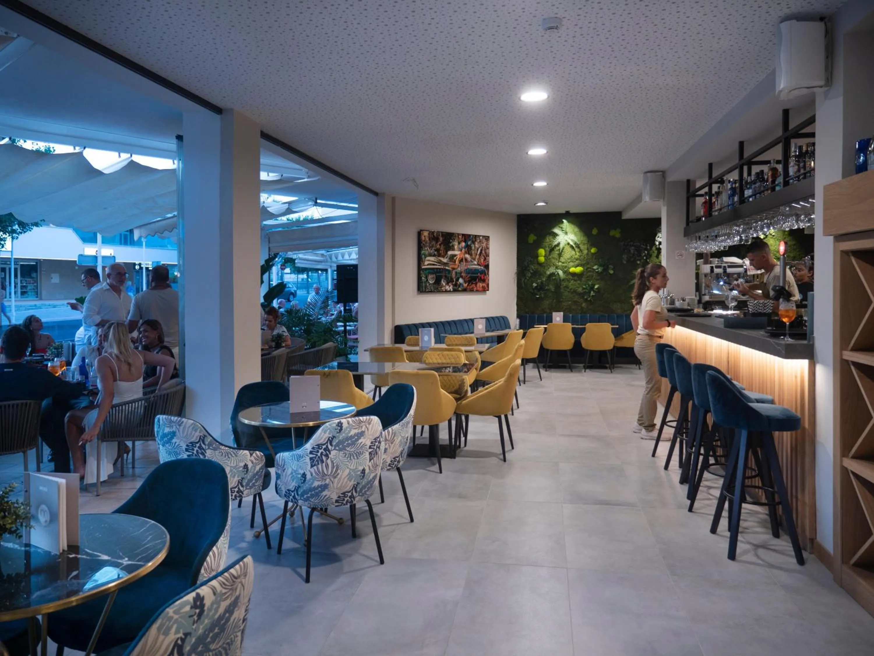 Restaurant/places to eat in INN Mallorca Aparthotel