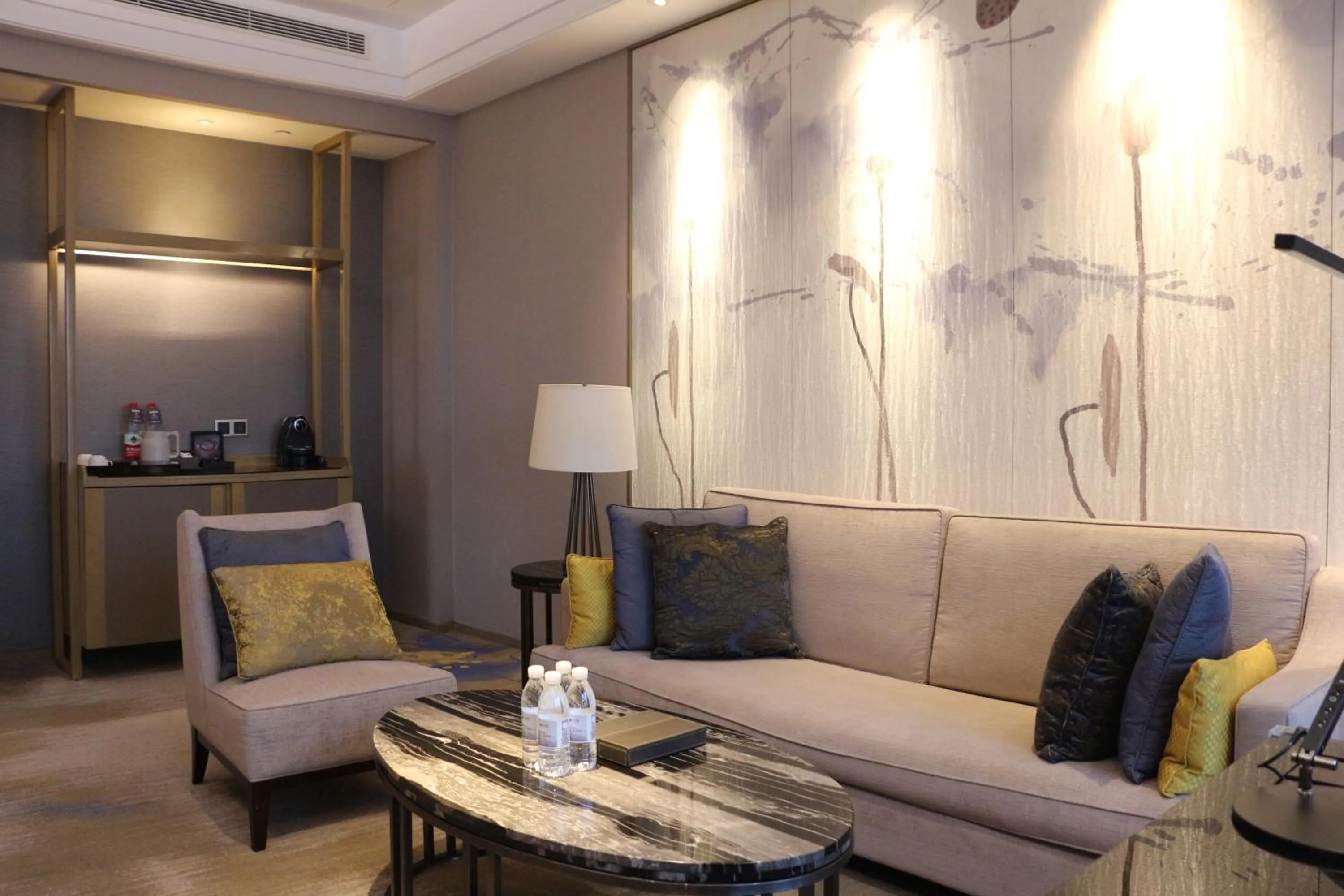 Living room in Wanda Realm Huangshi