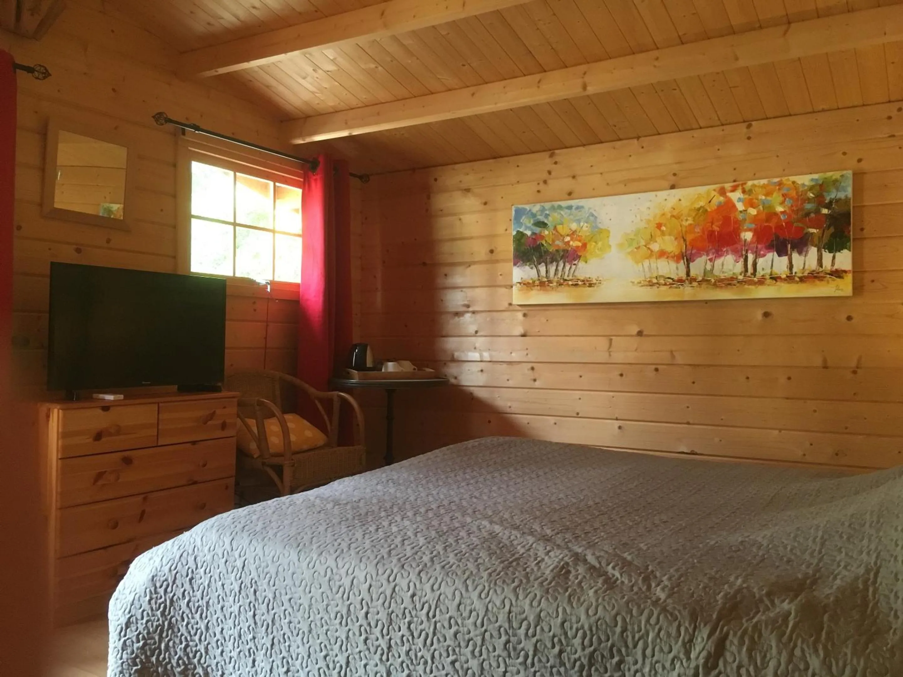 Bedroom, Bed in Le Mas de la Pinède
