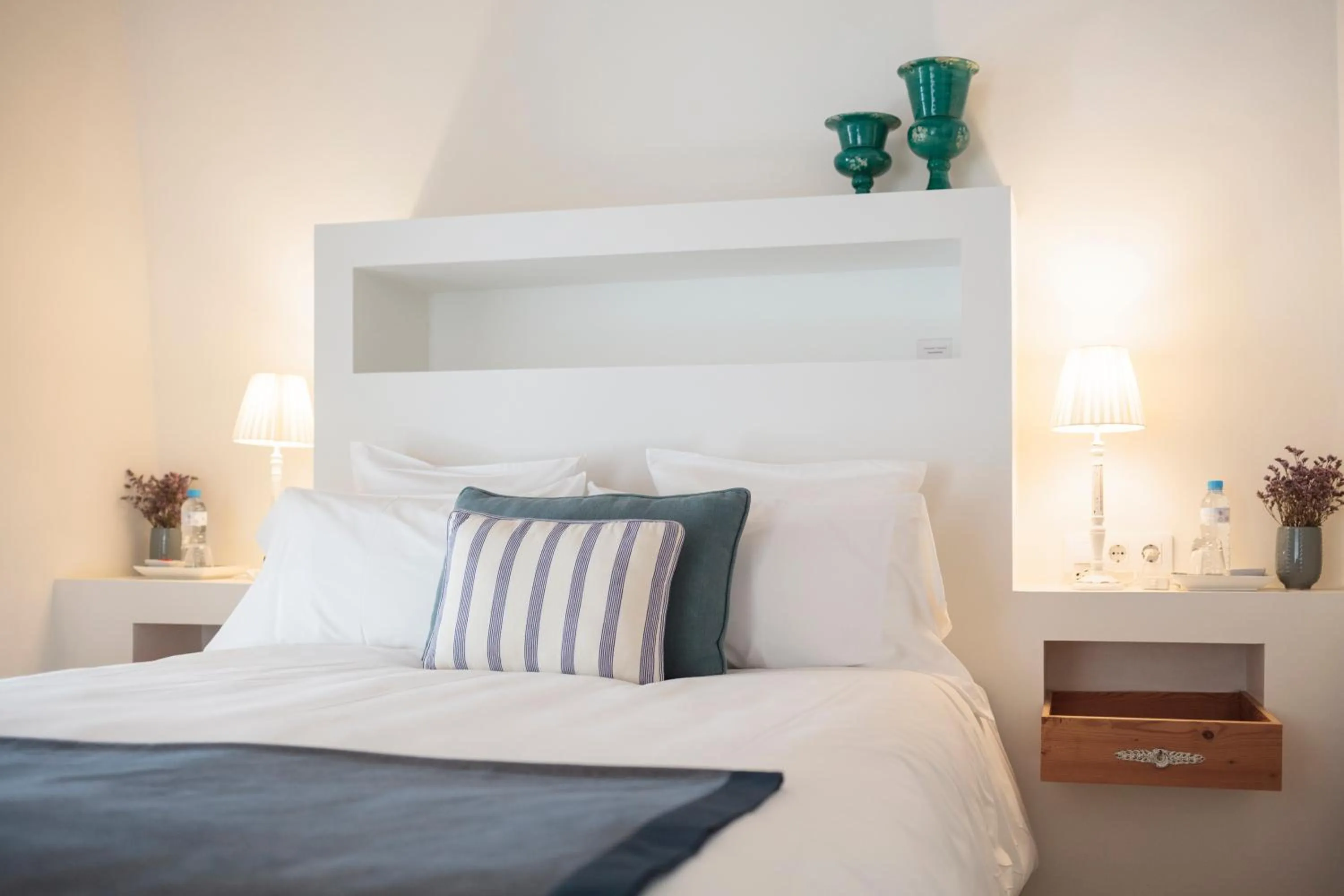 Decorative detail, Bed in Casa Shelly Hospedería