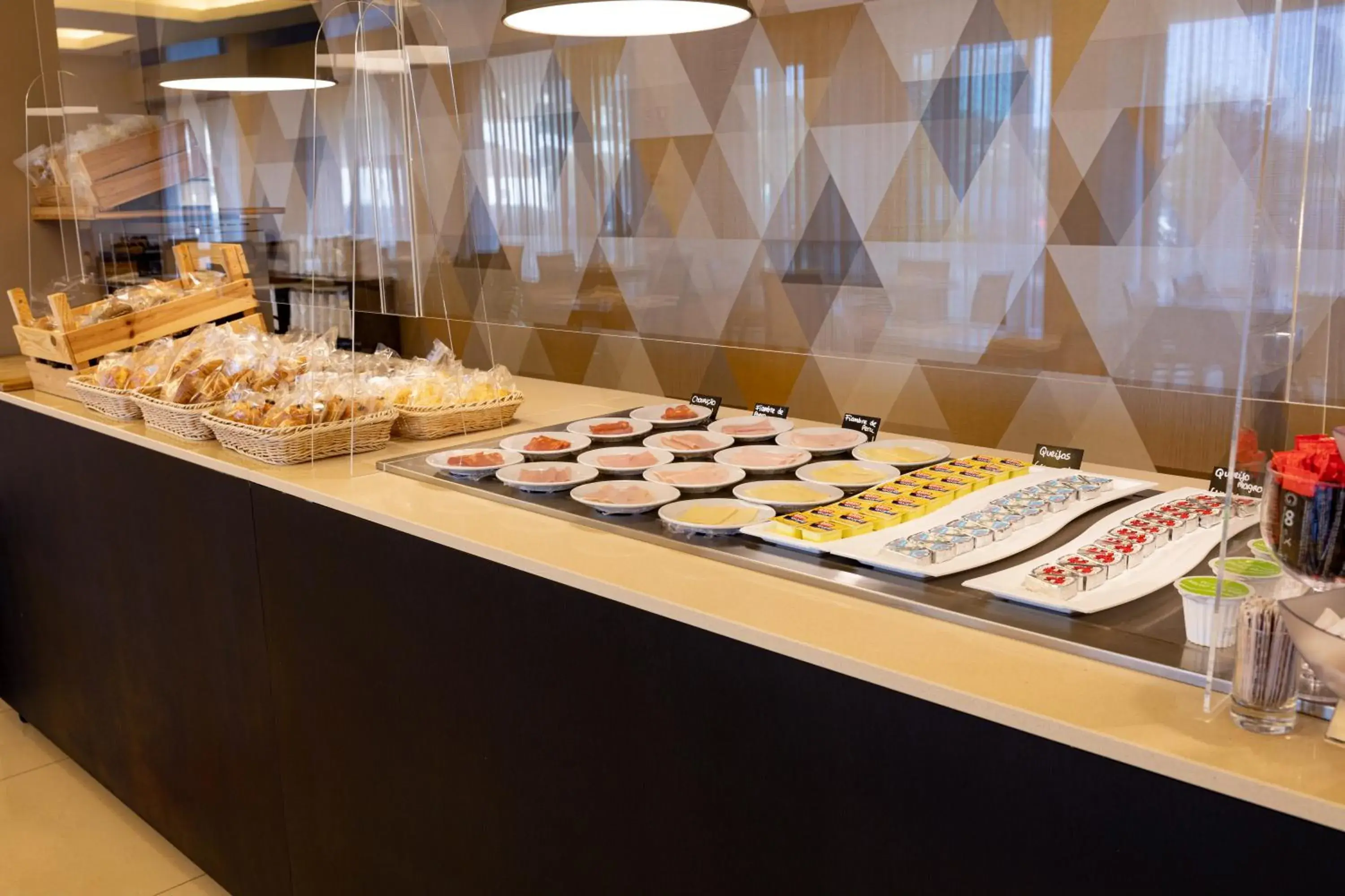 Food and drinks in Luna Arcos Hotel Nature & Wellness Food and drinks in Luna Arcos Hotel Nature & Wellness