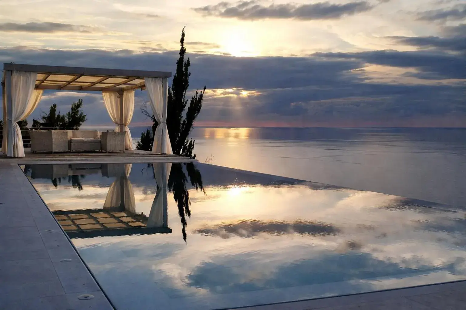 Okeanos Vine Luxury Villa Okeanos Vine Luxury Villa
