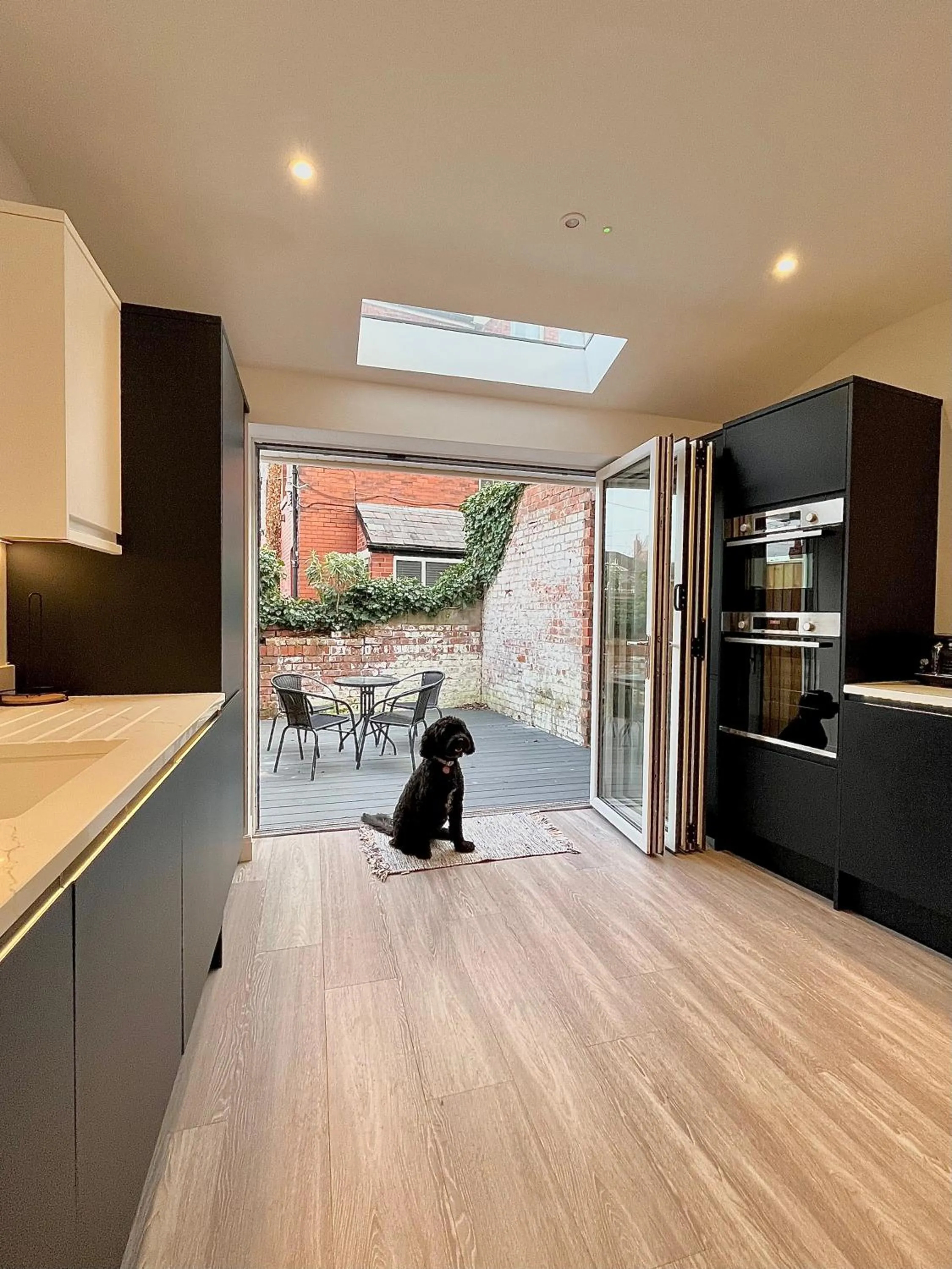 Kitchen or kitchenette in Mode Apartments St Annes