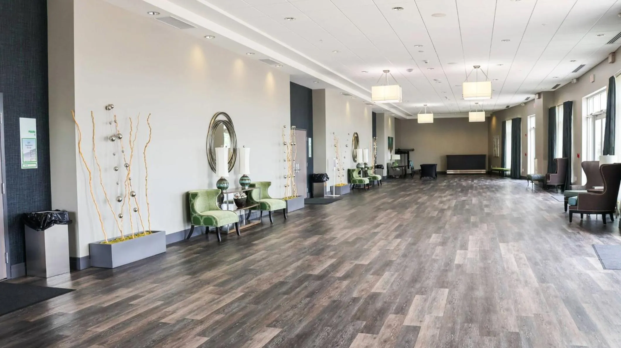 Meeting/conference room in Holiday Inn & Suites Peoria at Grand Prairie by IHG