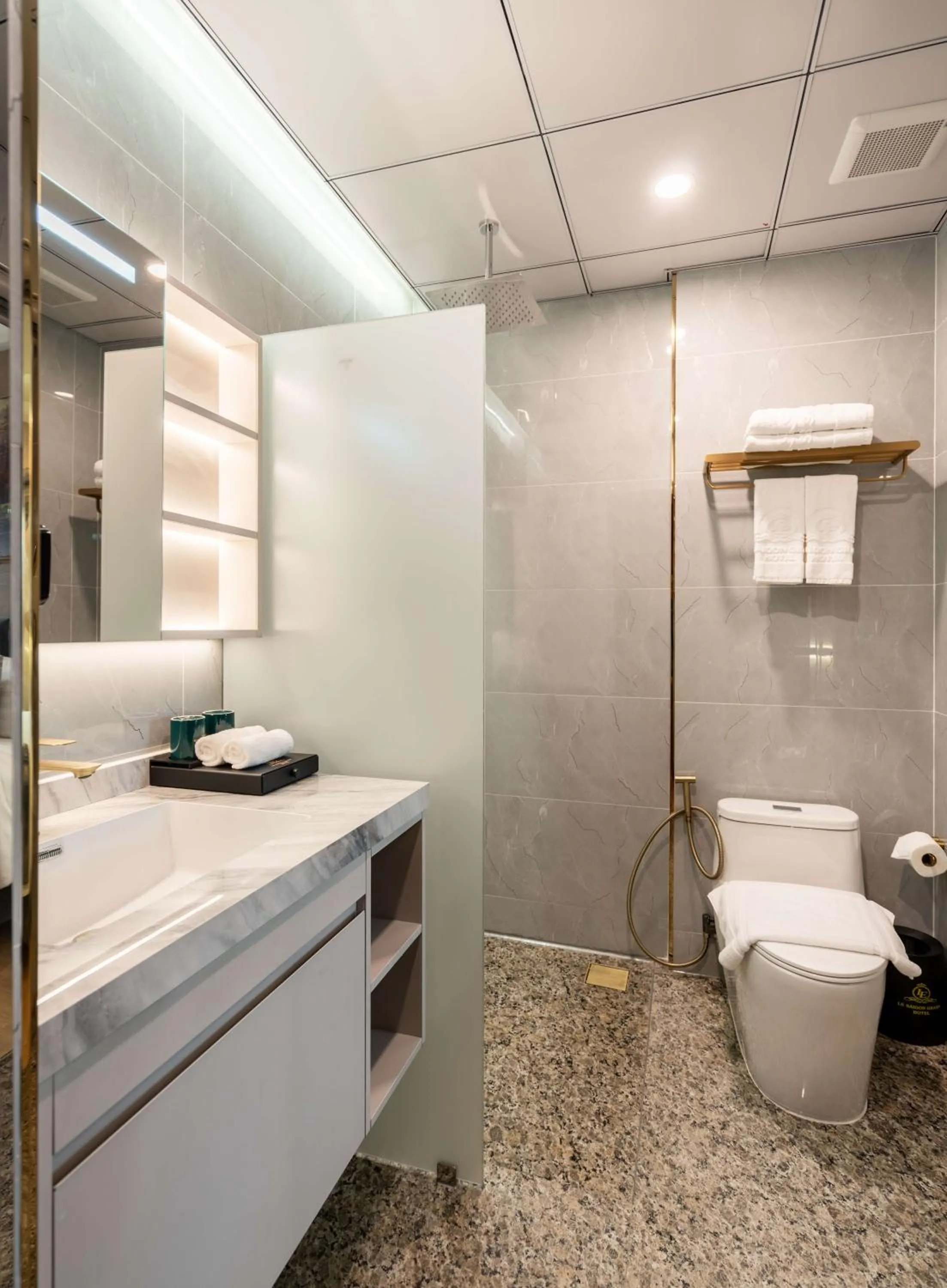 Le Saigon Grand Hotel